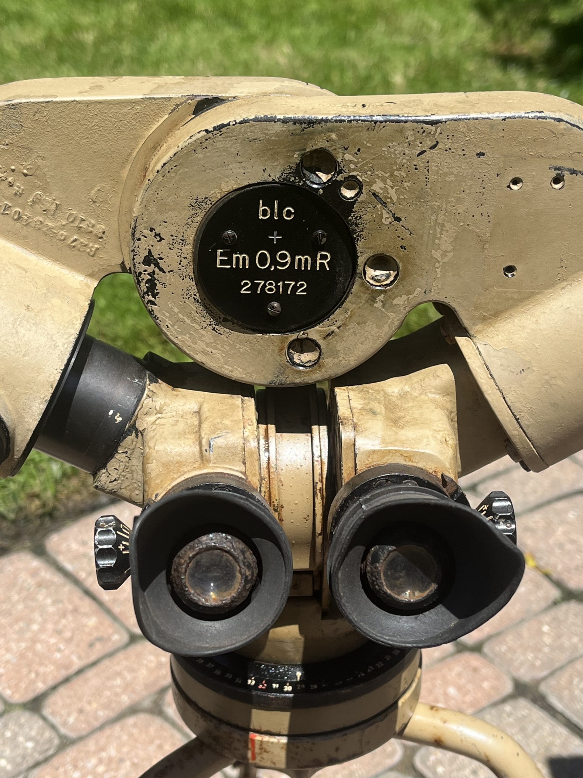 Original WW2 German Panzer Tank Entfernungsmesser Stereoscopic EM 0.9 Rangefinder w/ Tripod & Sunshades - Image 10