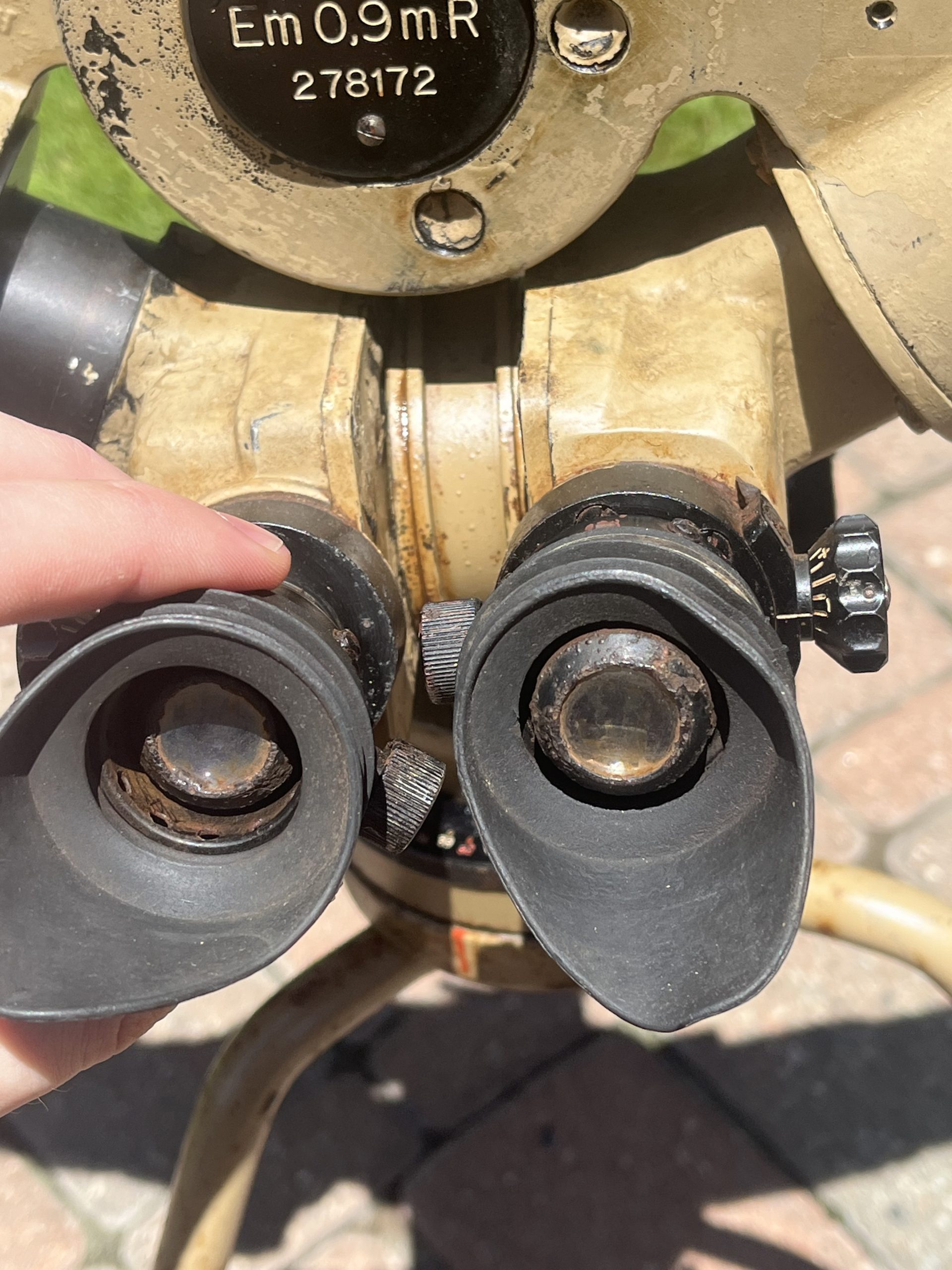 Original WW2 German Panzer Tank Entfernungsmesser Stereoscopic EM 0.9 Rangefinder w/ Tripod & Sunshades - Image 20