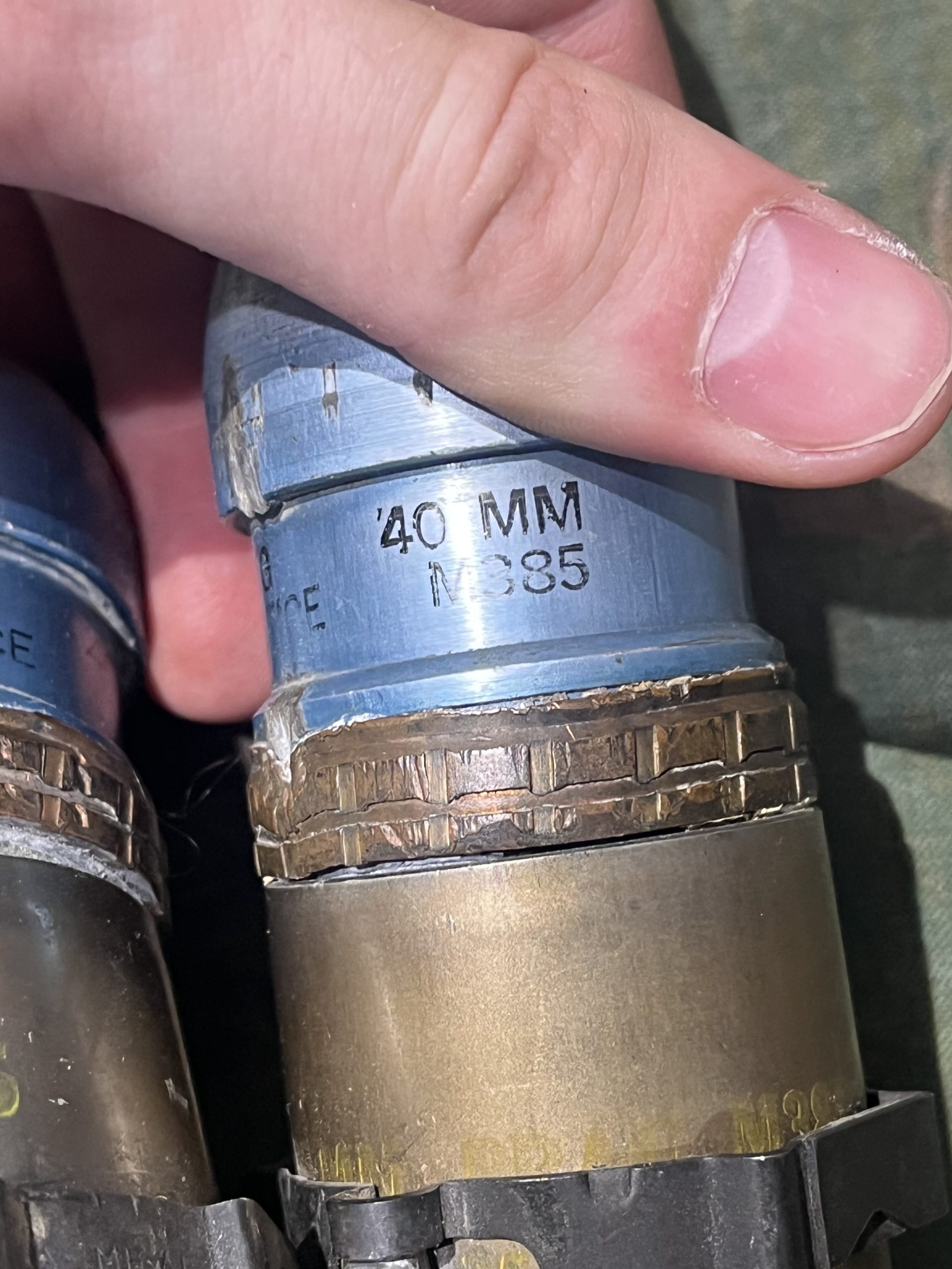 3x Linked M385 40mm Cartridges - Target Practice - Image 9