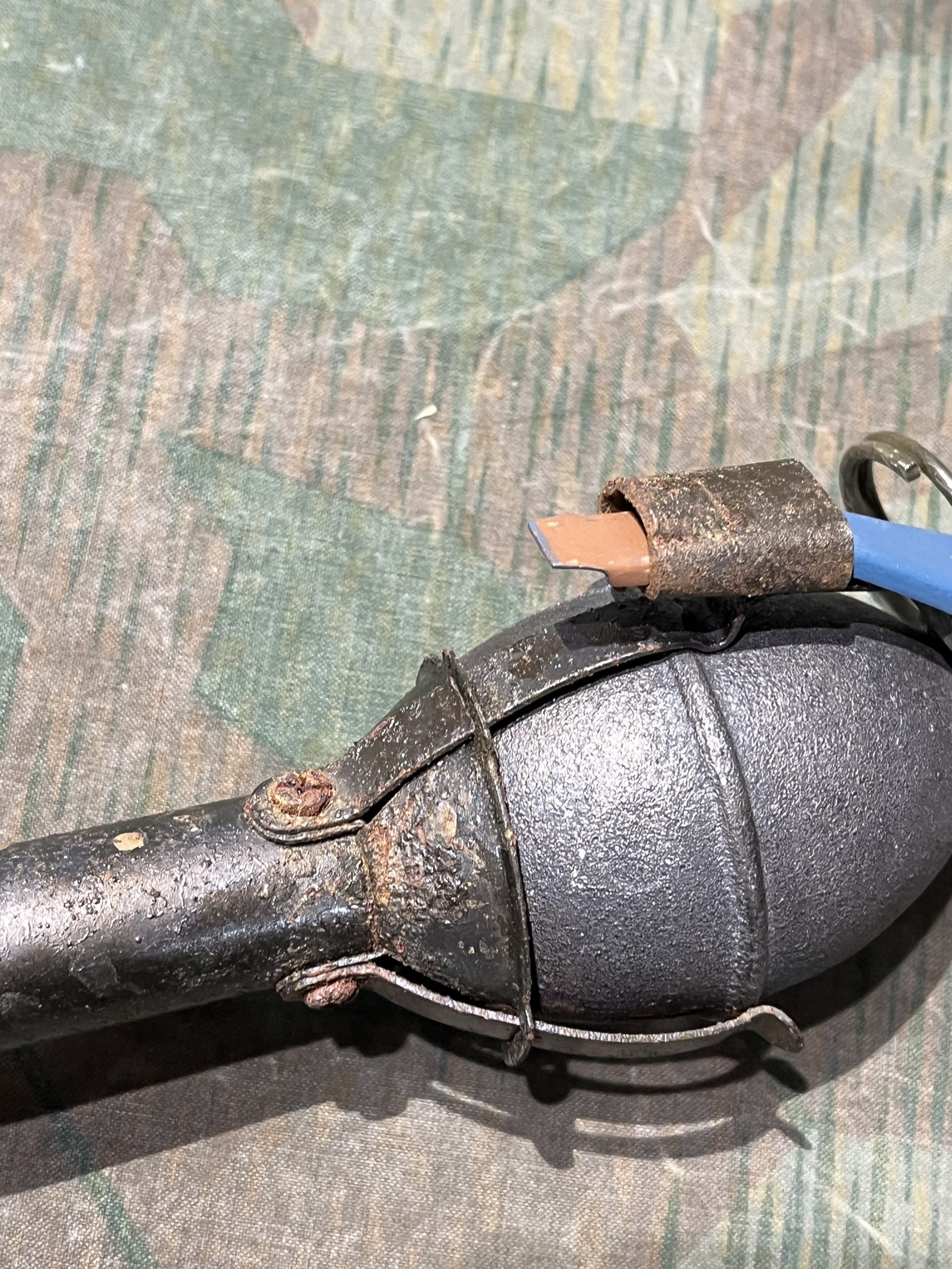 Original U.S. WWII Inert 1945 Dated M1A2 Rifle Grenade Adapter w/ Dummy Grenade - Image 7