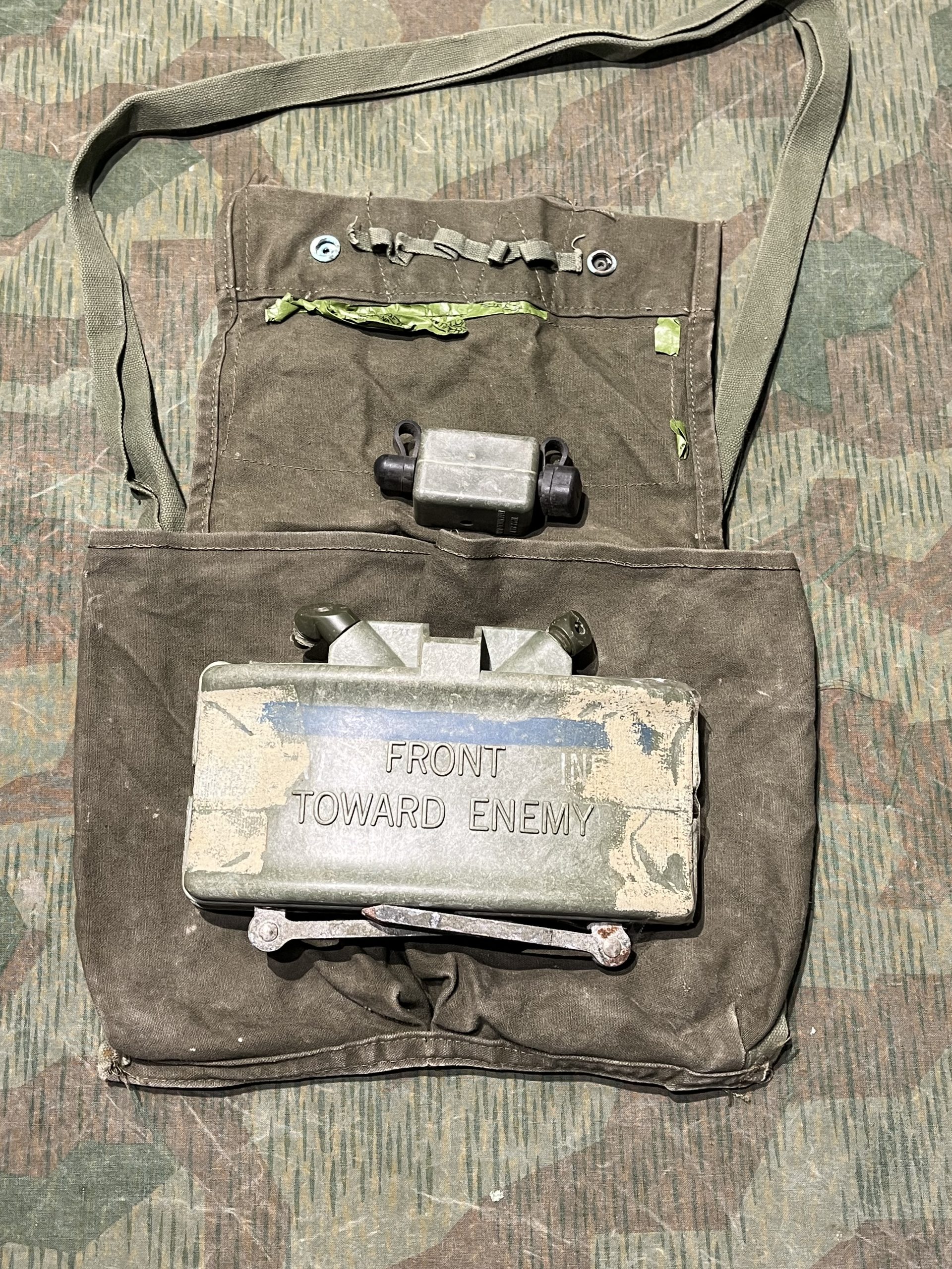 Original U.S. Vietnam War Era M68 Claymore Mine Training Kit with Canvas Carry Bag - Inert