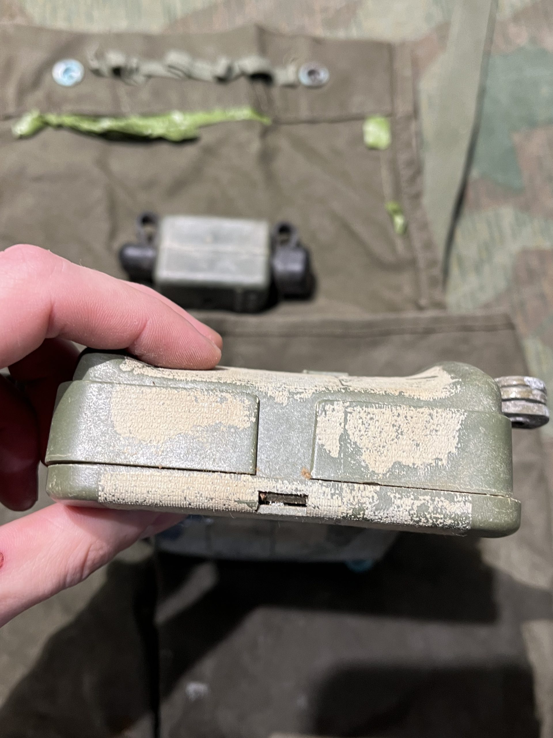 Original U.S. Vietnam War Era M68 Claymore Mine Training Kit with Canvas Carry Bag - Inert - Image 8