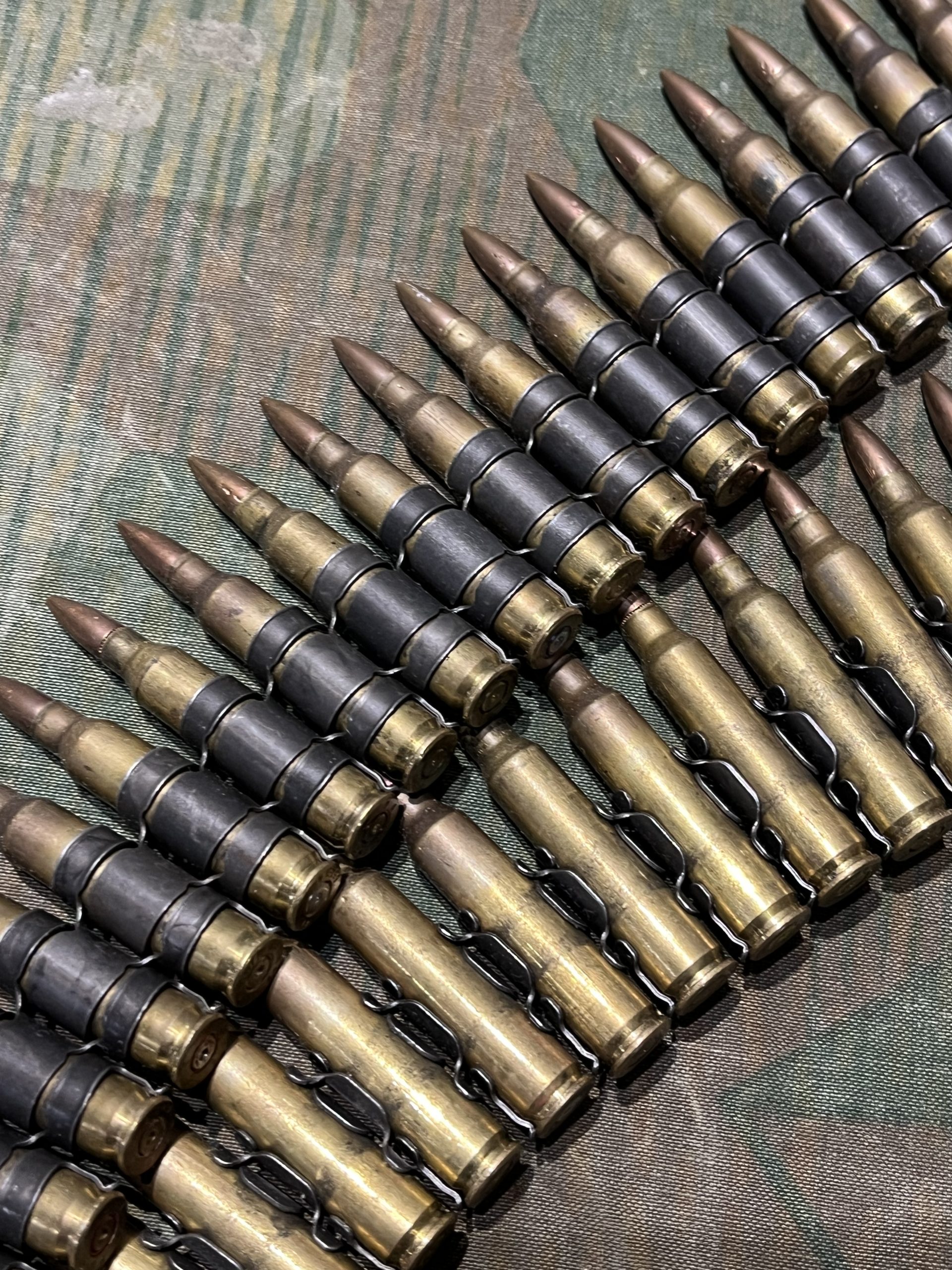 Inert M249 Belt of 5.56 NATO – Spent Primers Remaining Dummy Rounds - Image 7