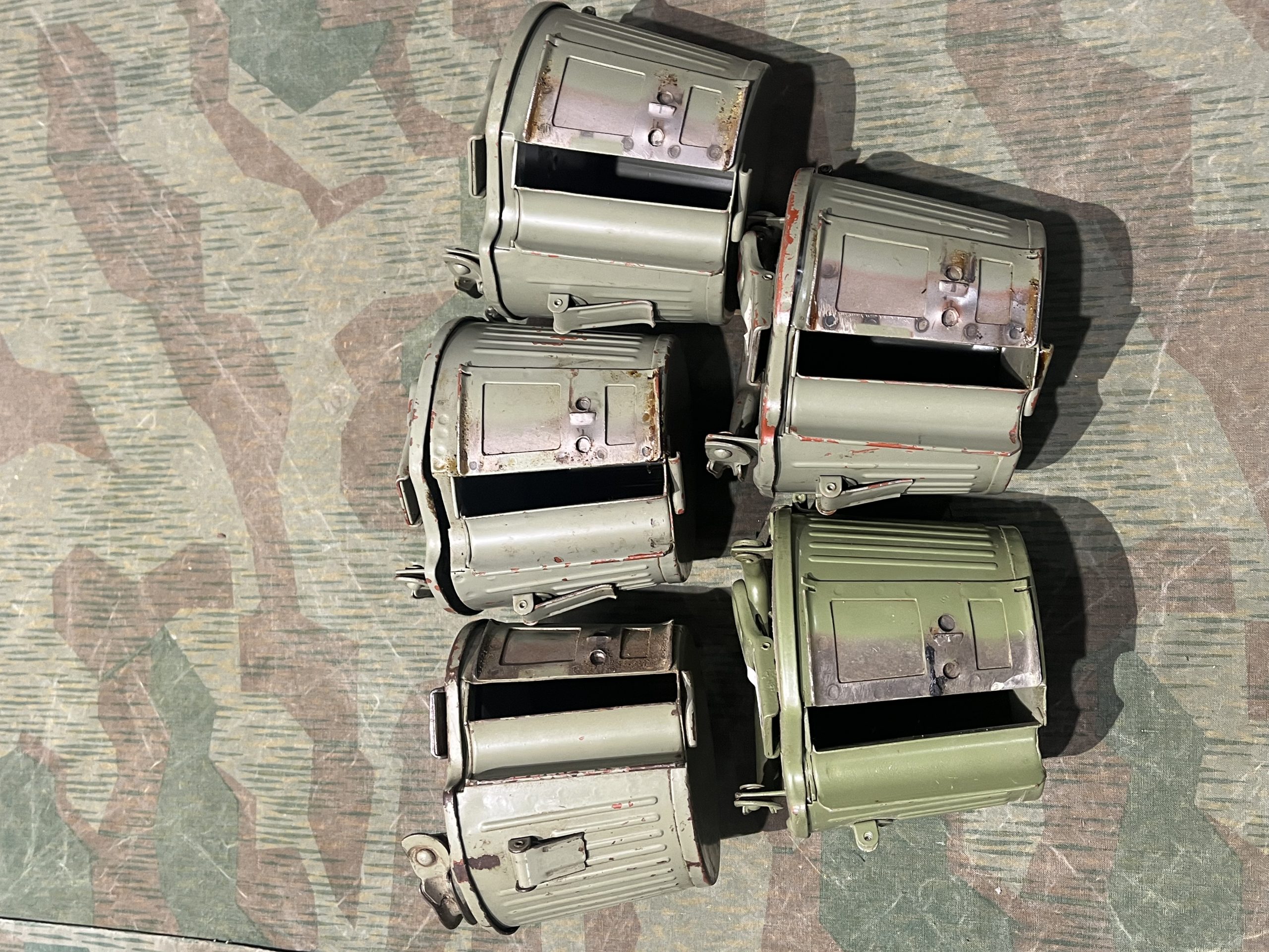 WW2 German Style Yugo Mg34 Mg42 Drum Mag w/ Defects Unmarked 1x Only - Image 2