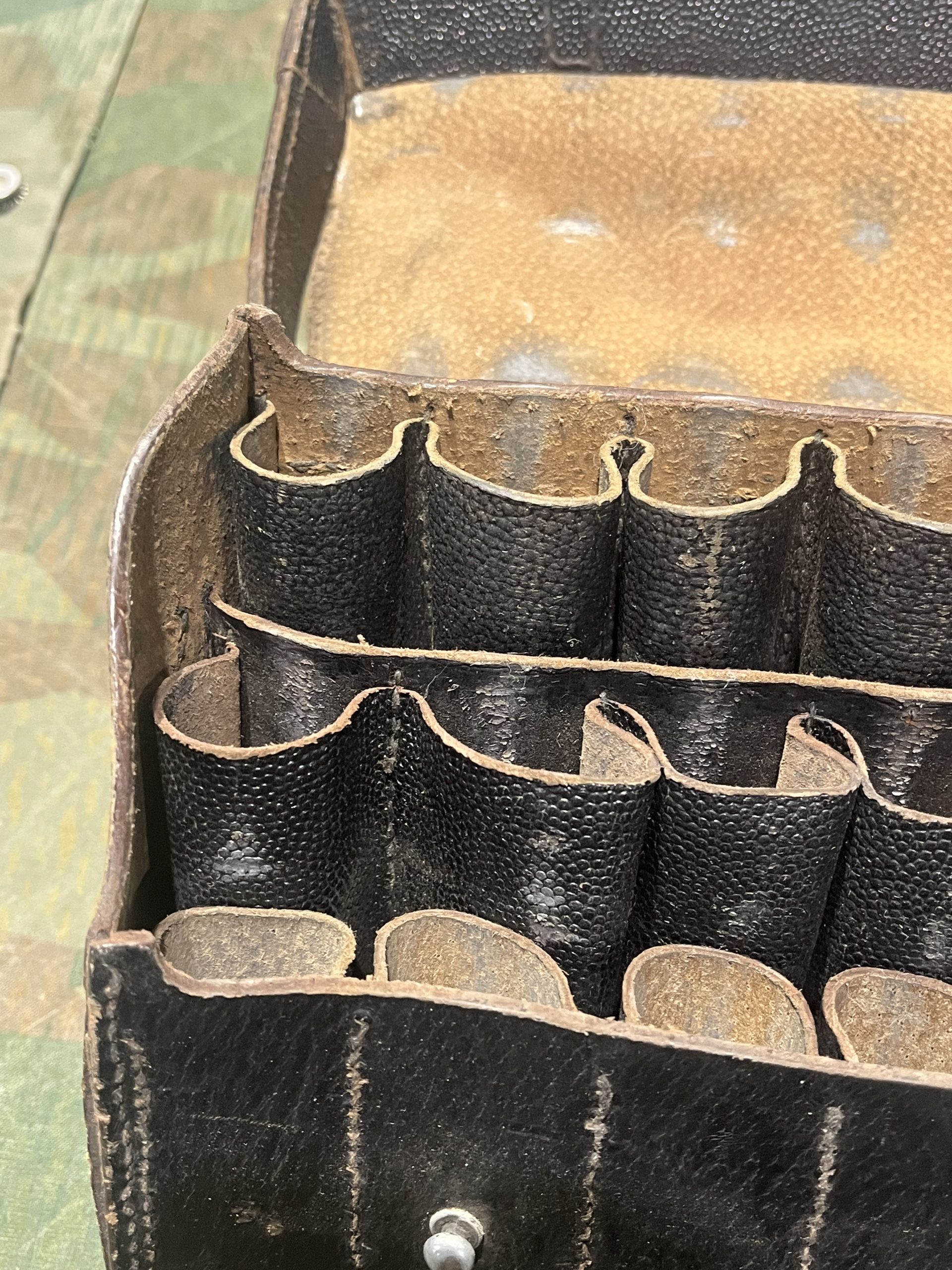 WW2 German Style Lp34 Lp42 Flare Gun Ammo Pouch - Image 5