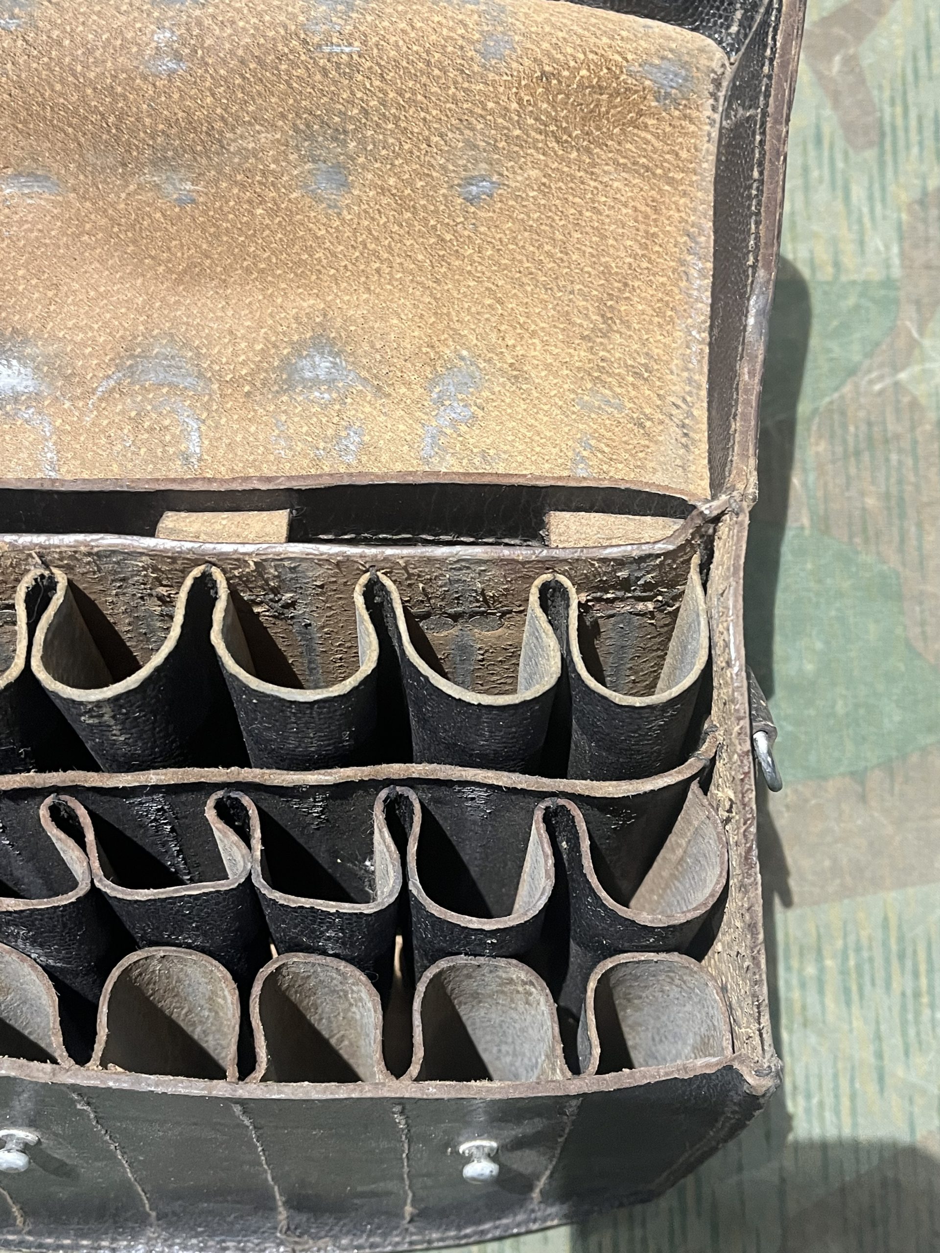 WW2 German Style Lp34 Lp42 Flare Gun Ammo Pouch - Image 7