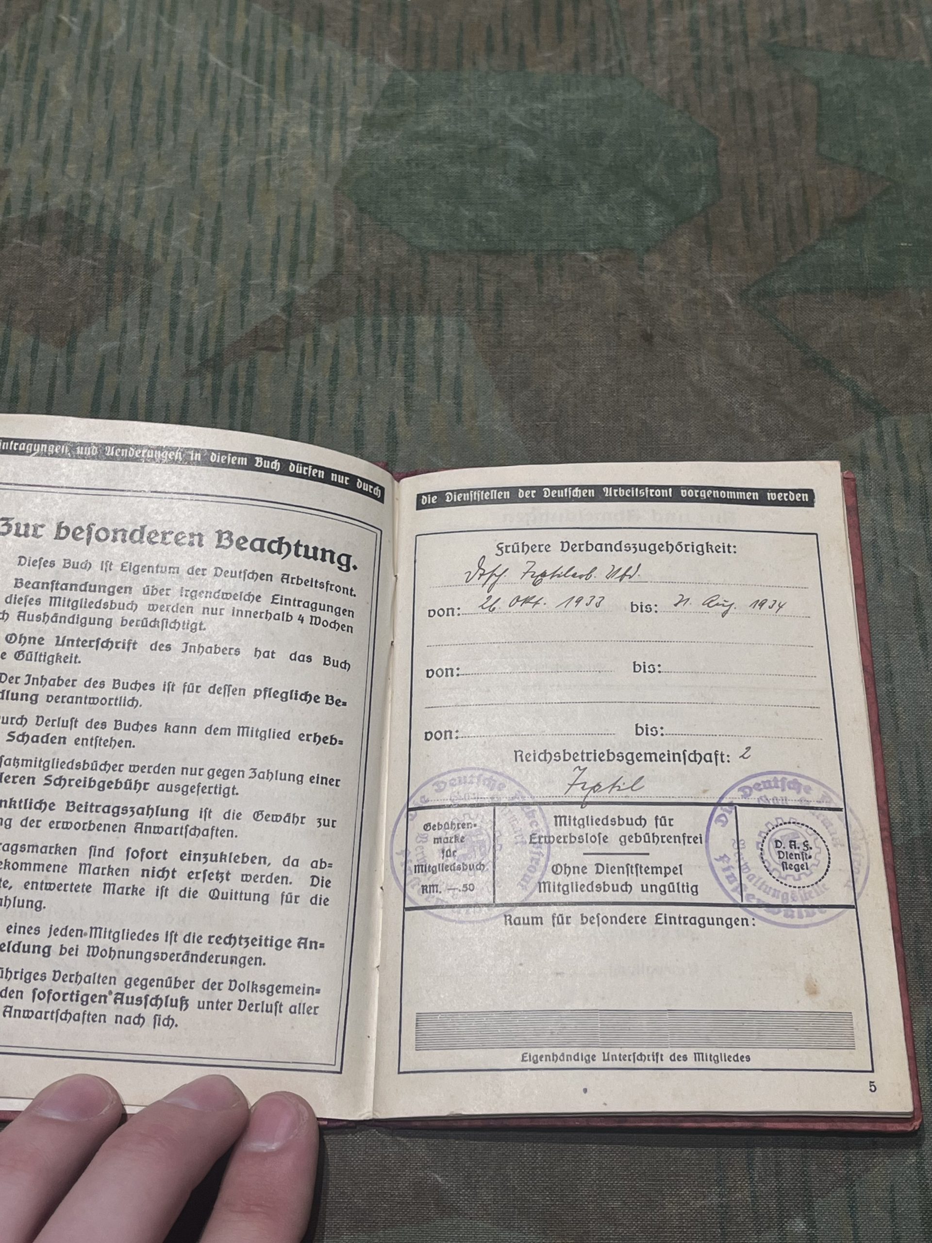 Original WW2 German Deutsche Arbeitsfront (DAF) Membership Book - Image 7