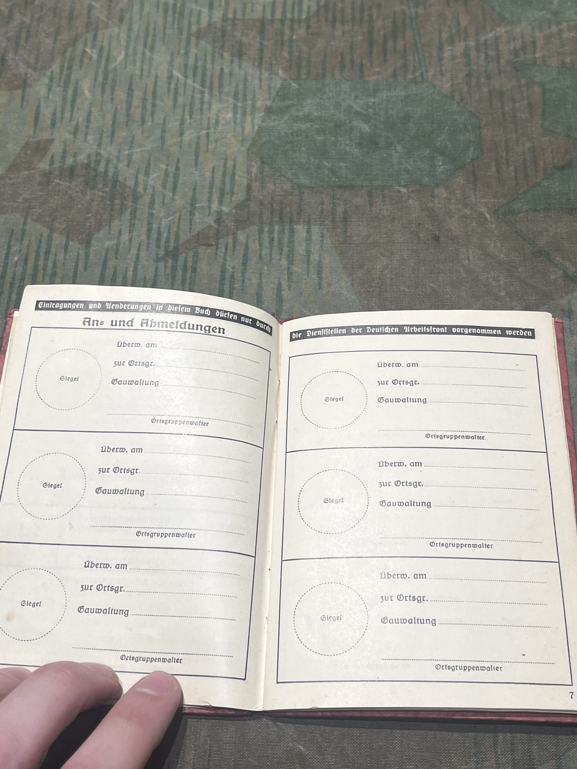 Original WW2 German Deutsche Arbeitsfront (DAF) Membership Book - Image 8