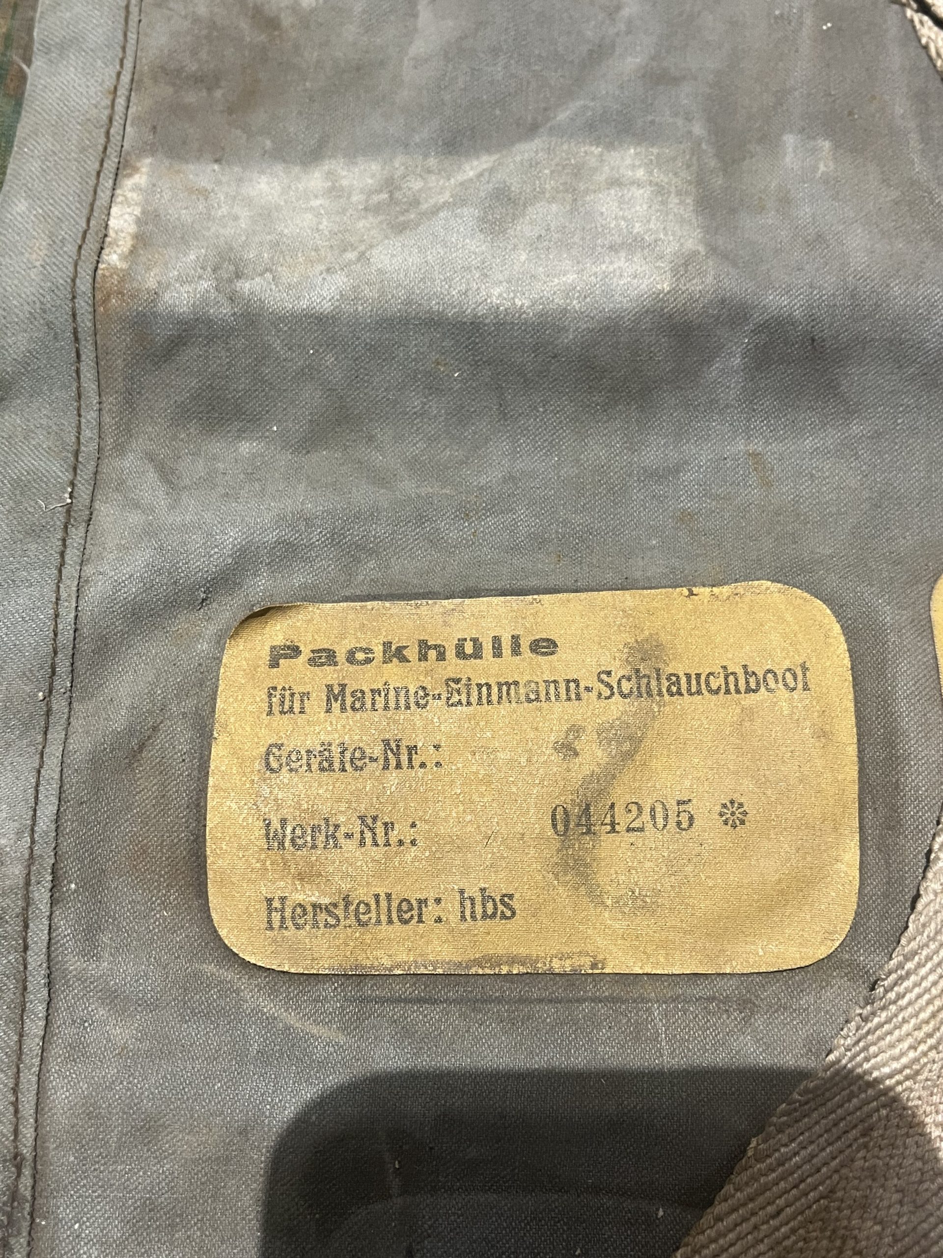 WW2 German Kriegsmarine Pack Hull Casing Packhülle for Inflatable Marine-Einmann Rubber Boat (Schlauchboot). - Image 2