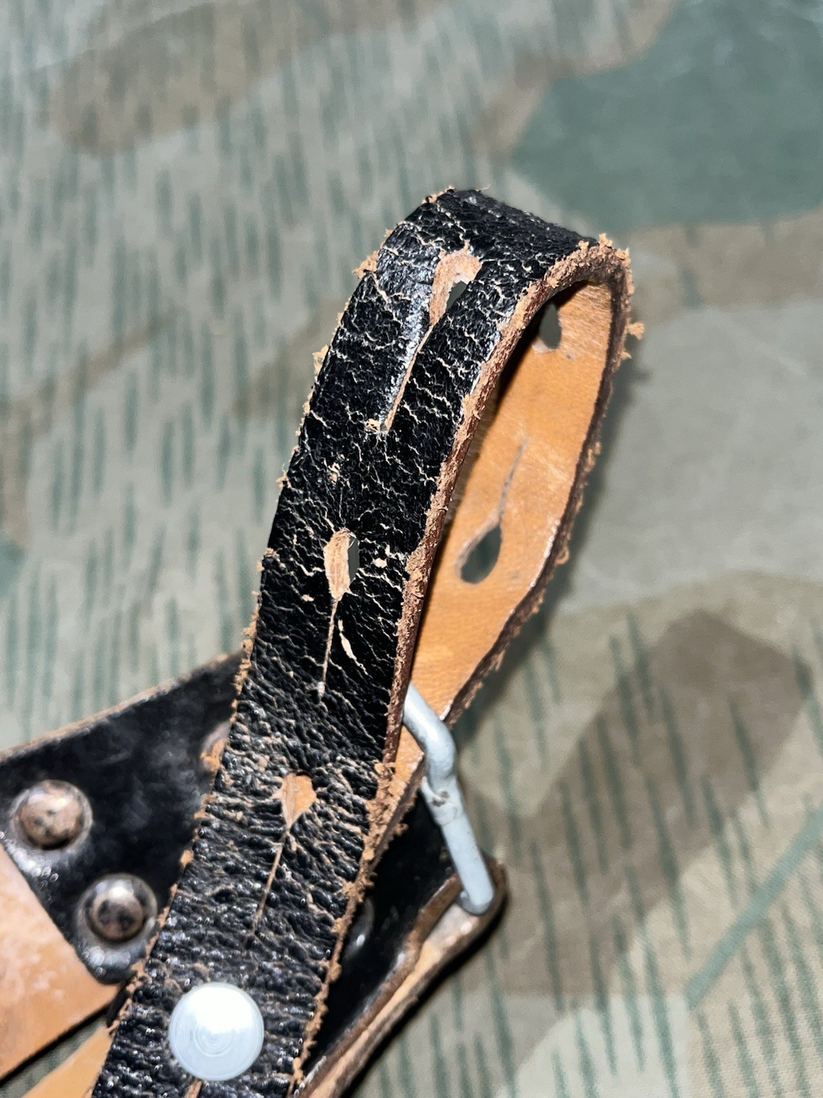 WW2 German Style / Post War Uniform Enlisted Y-Straps Harness for Belts - Image 10