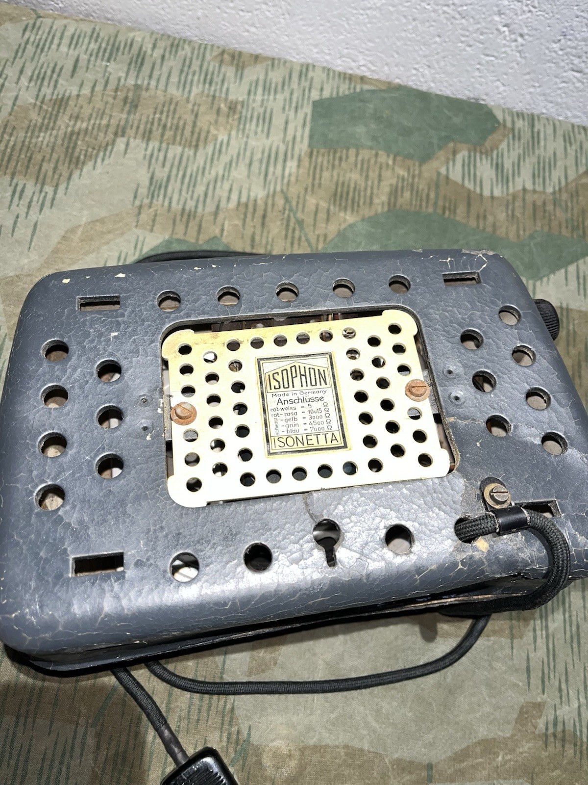 Post WW2 German Torn EB Radio Loudspeaker Signalman Isophon - Image 6