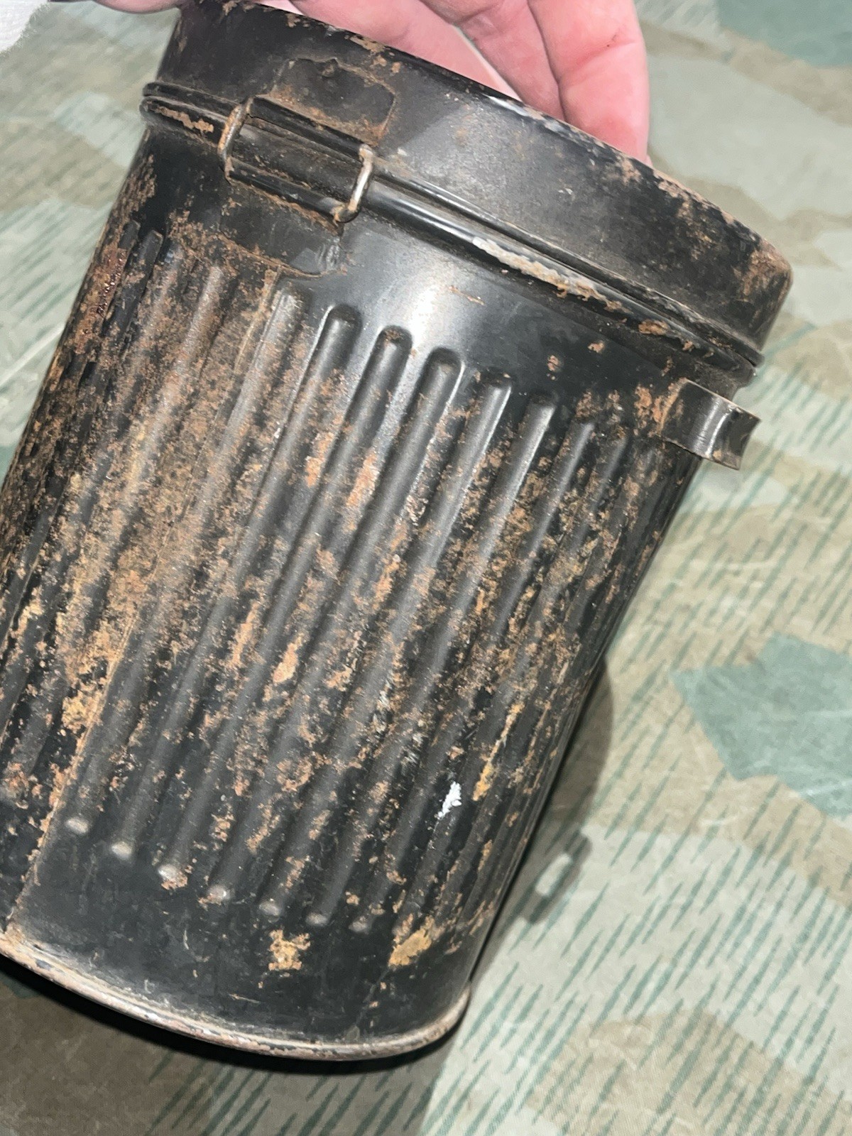 WW2 German Luftschutz VM37 Civil Gas Mask & Filter Marked w Canister - Image 20