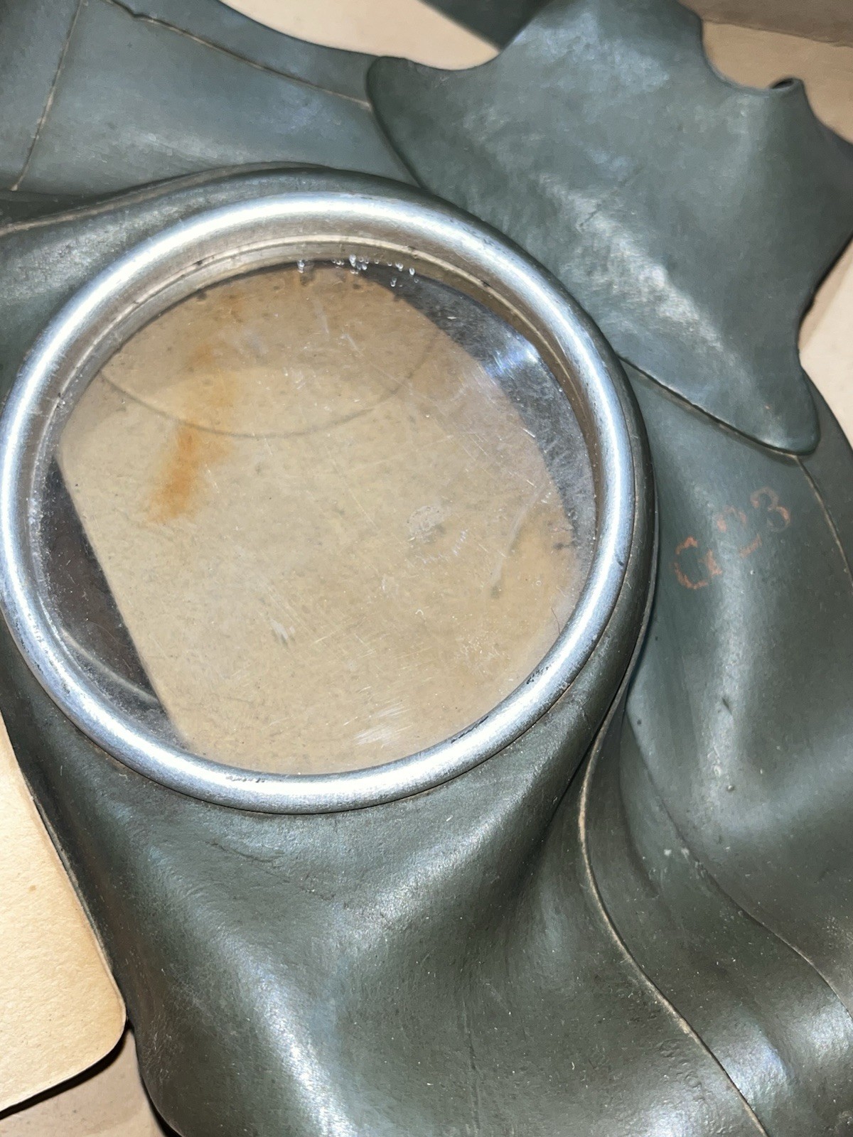 Original WW2 German Luftschutz VM40 Civil Gas Mask & Filter Waffen Marked in Storage Box - Image 3