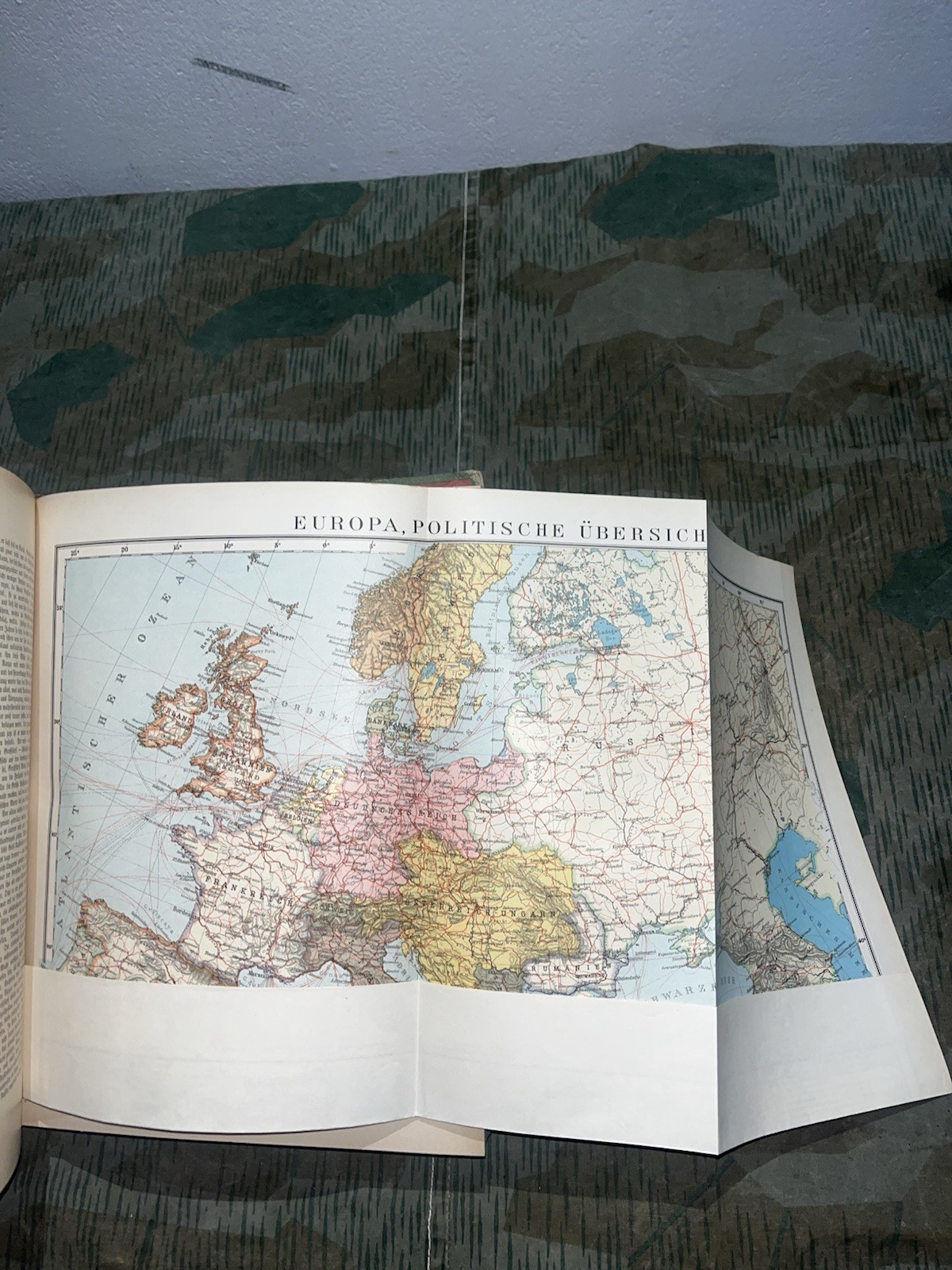 Original WW2 German Era Die Geschichte Des Weltkriegs Book #1 on German Military - Image 9