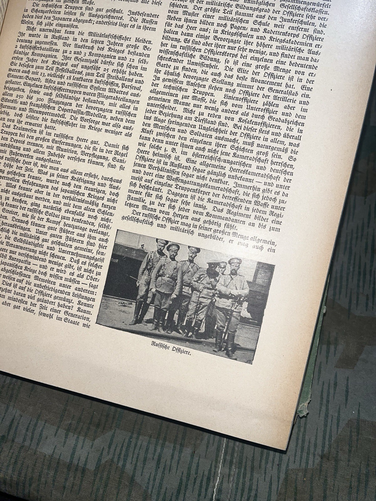 Original WW2 German Era Die Geschichte Des Weltkriegs Book #1 on German Military - Image 11