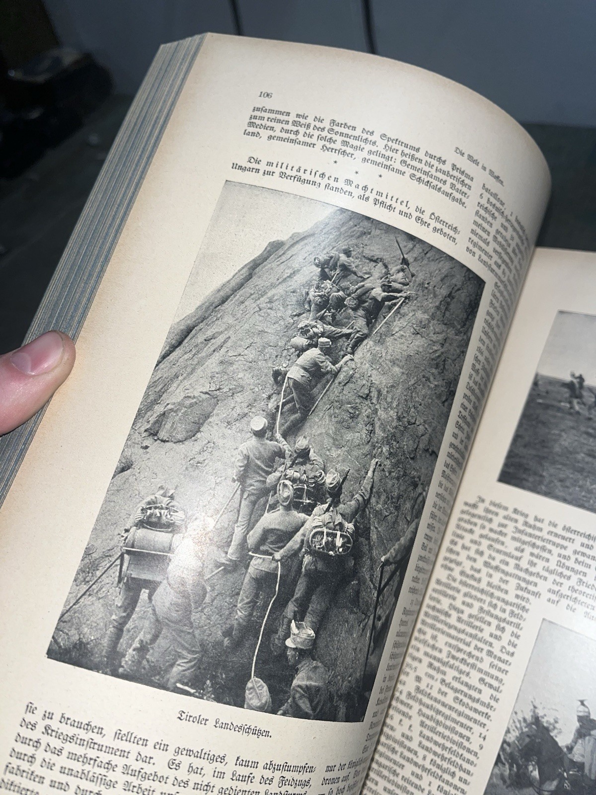 Original WW2 German Era Die Geschichte Des Weltkriegs Book #1 on German Military - Image 16
