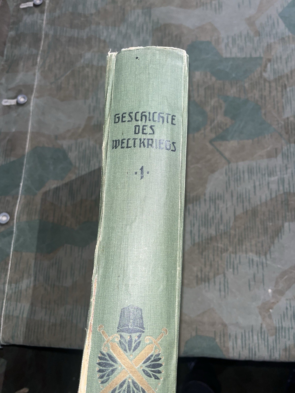 Original WW2 German Era Die Geschichte Des Weltkriegs Book #1 on German Military - Image 20