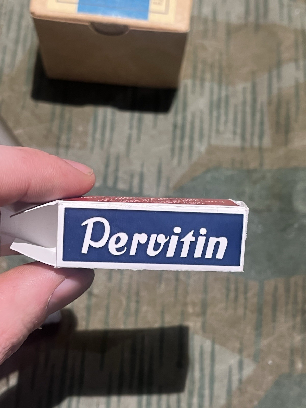 Reproduction WW2 German Pervitin, Nivea Creme, Dust Goggles & Pistolen Patronen 43 Empty Container - Image 9
