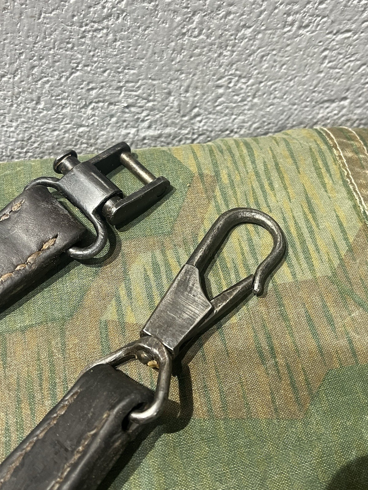 WW2 German Style / Yugo Spilt Strap Mg34 Mg42 Leather Shoulder Strap Sling 1x Only - Image 11
