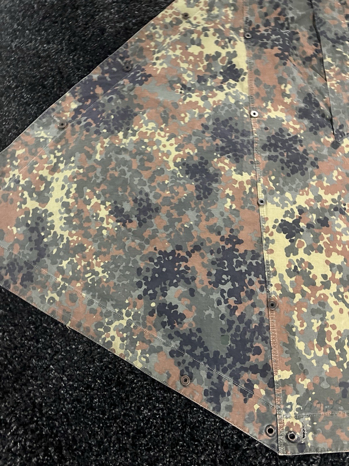 Post WW2 German Bundeswehr Flecktarn Camo Zeltbahn Poncho Tent Original - Image 2