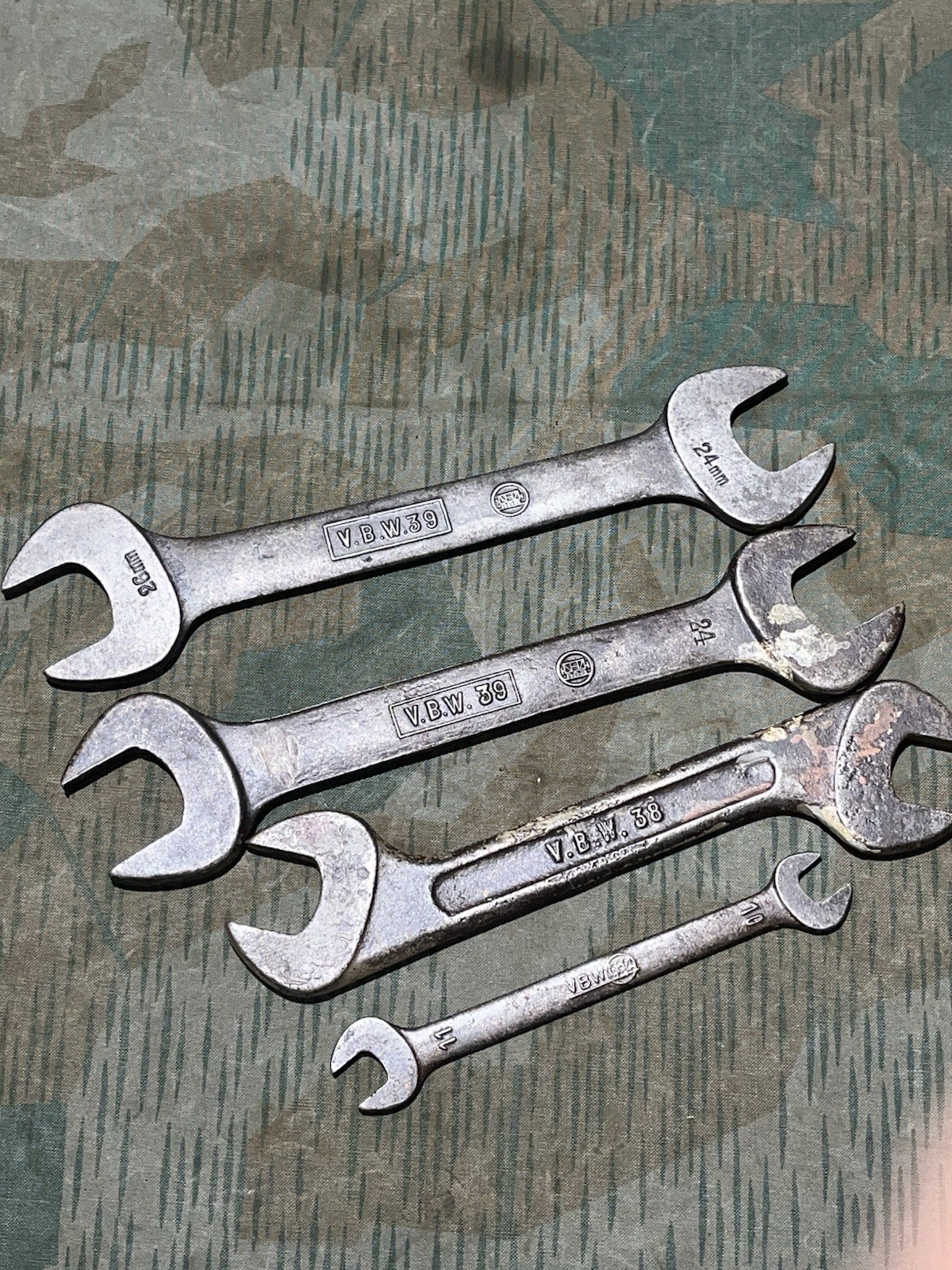 Original WW2 German Pioneer Tools / Wrenches Marked VBW 39 Chrom-Vanadium