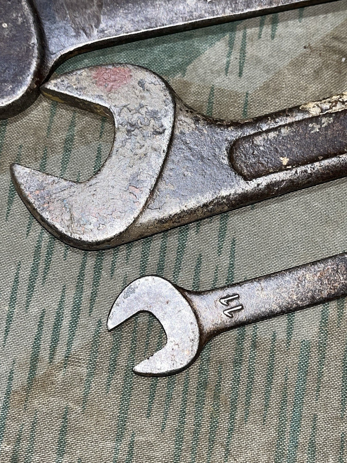 Original WW2 German Pioneer Tools / Wrenches Marked VBW 39 Chrom-Vanadium - Image 7