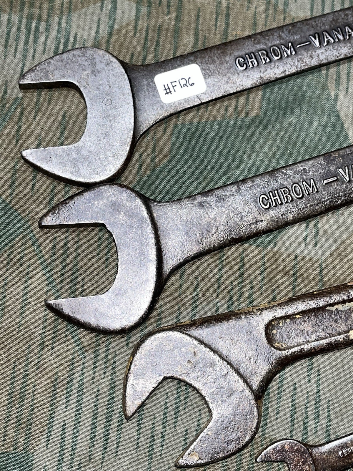 Original WW2 German Pioneer Tools / Wrenches Marked VBW 39 Chrom-Vanadium - Image 10