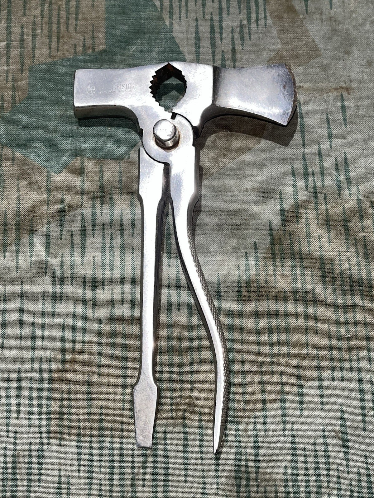 WW2 German Style / Post War Communications FF33 Telephone / Radio Wire Multi-Tool Marked Solingen