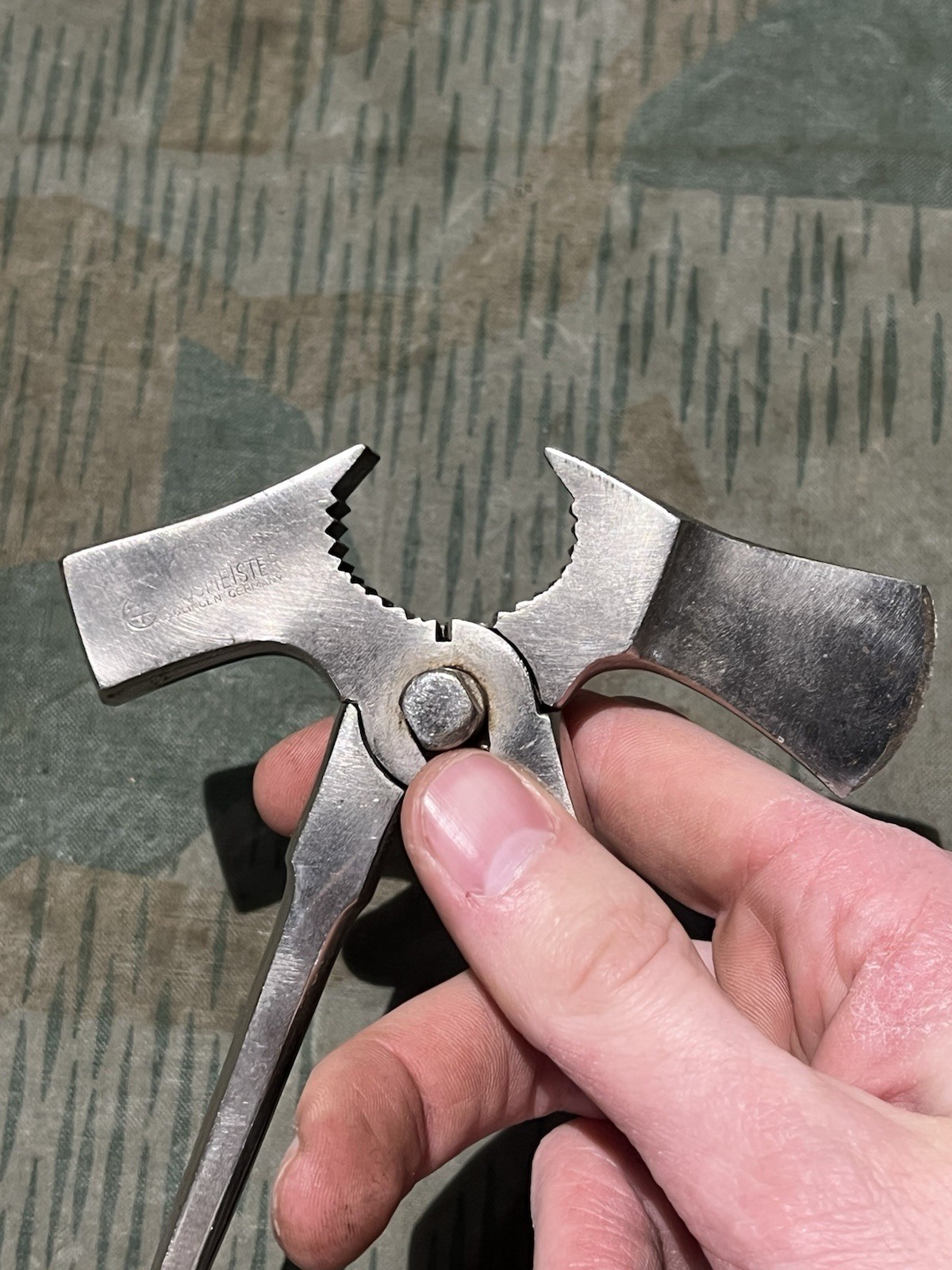 WW2 German Style / Post War Communications FF33 Telephone / Radio Wire Multi-Tool Marked Solingen - Image 13