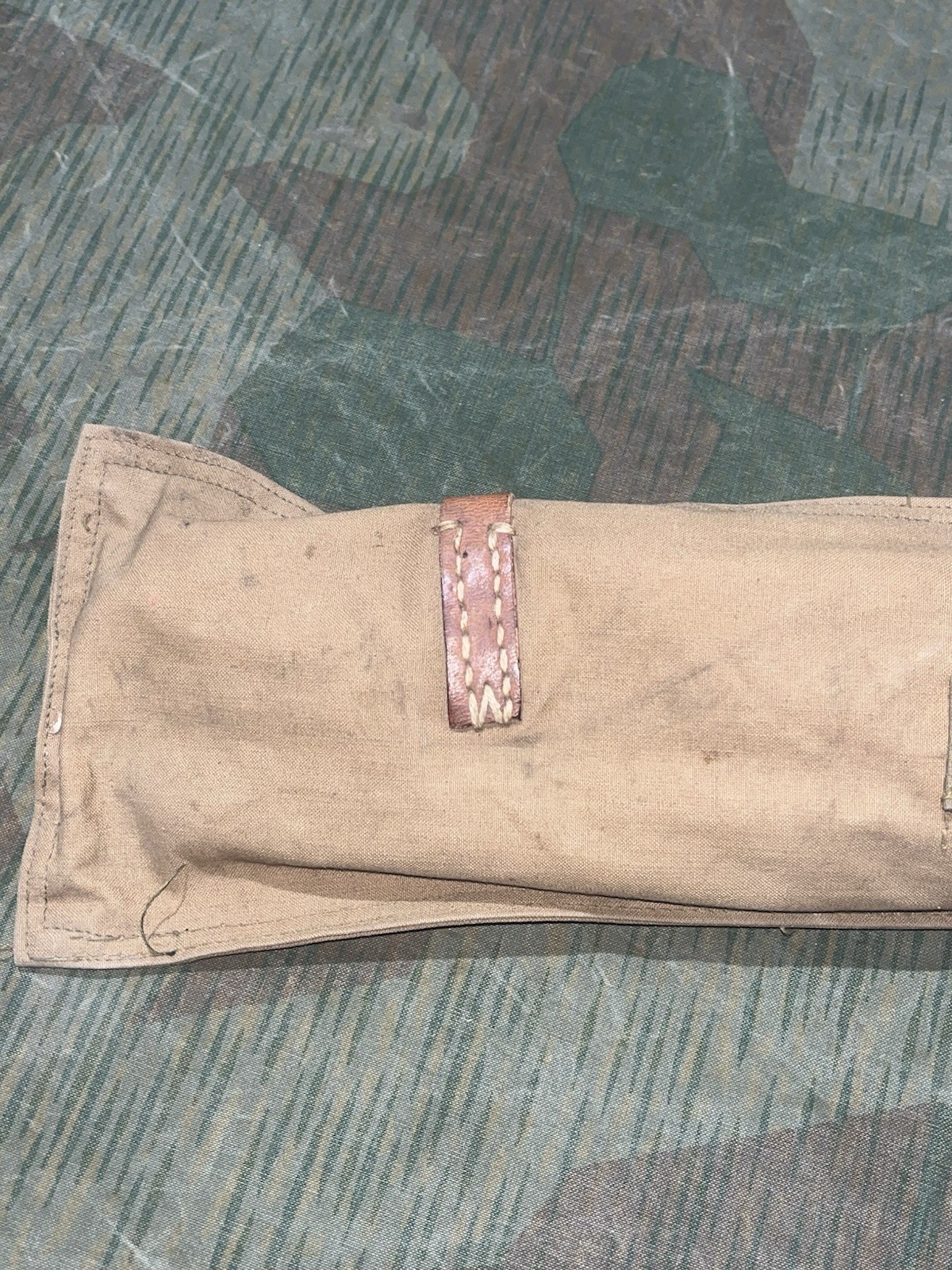 Original WW1 / WW2 German Uniform Zeltbahn 3x Tent Poles, 2x Stakes, & Case Dated 1915/16 - Image 20
