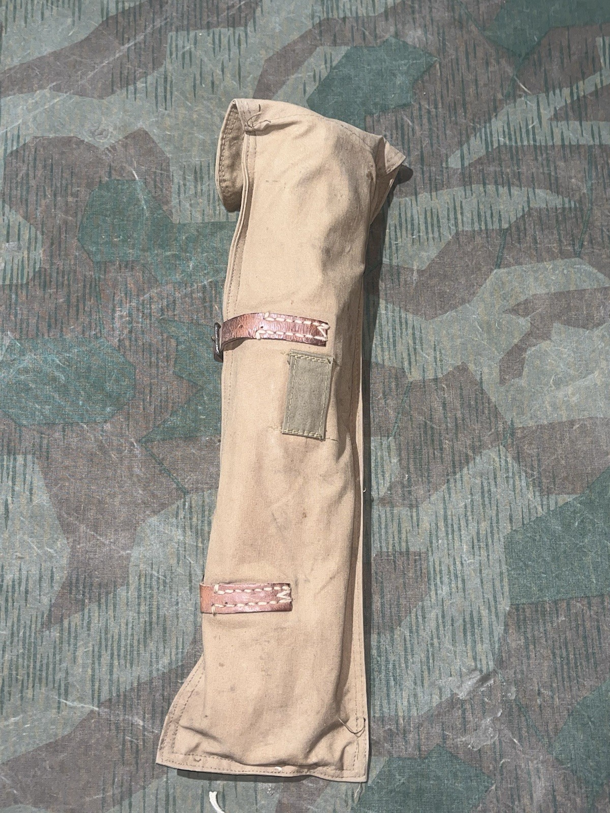 Original WW1 / WW2 German Uniform Zeltbahn 3x Tent Poles, 2x Stakes, & Case Dated 1915/16 - Image 23