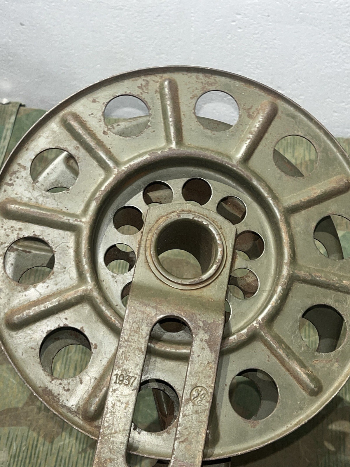 Original WW2 German FF33 Field Telephone Wire Hand Cable Reel 1937 - Image 14