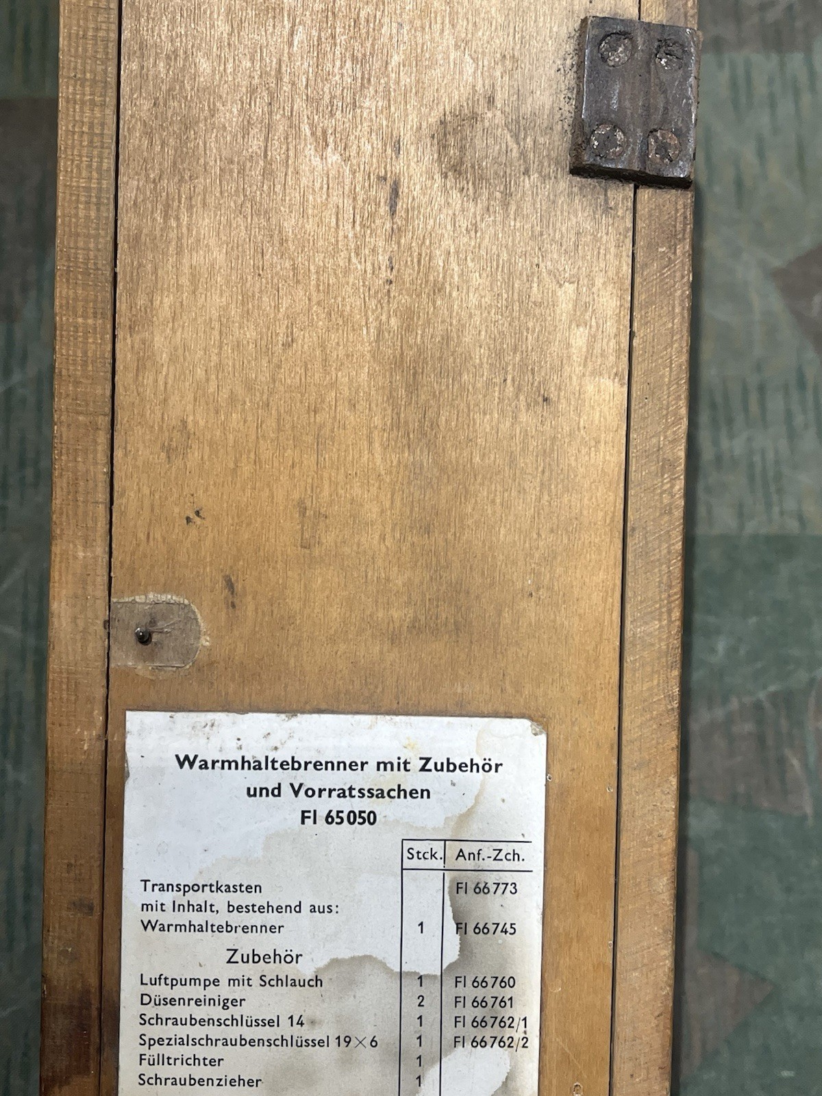 Original WW2 German Luftwaffe Warmhaltebrenner mit Zubehör Spare Parts Box - Image 2