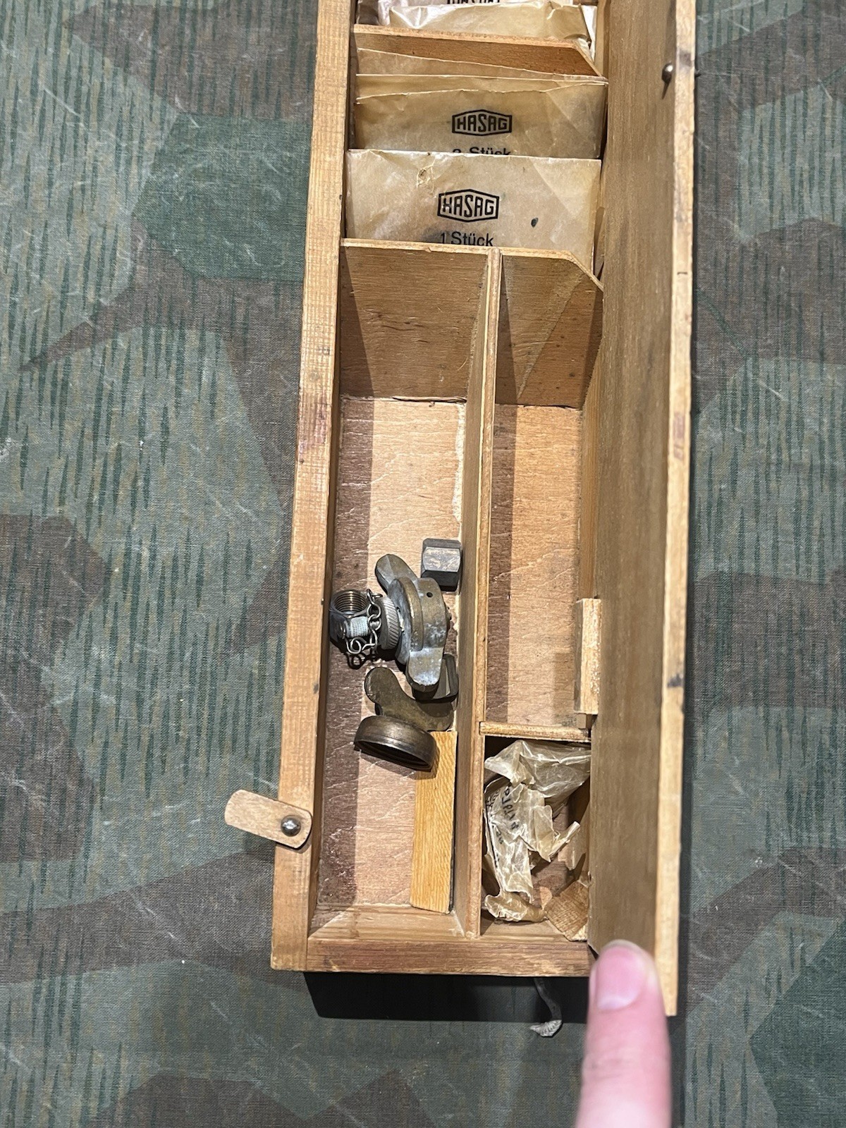 Original WW2 German Luftwaffe Warmhaltebrenner mit Zubehör Spare Parts Box - Image 13