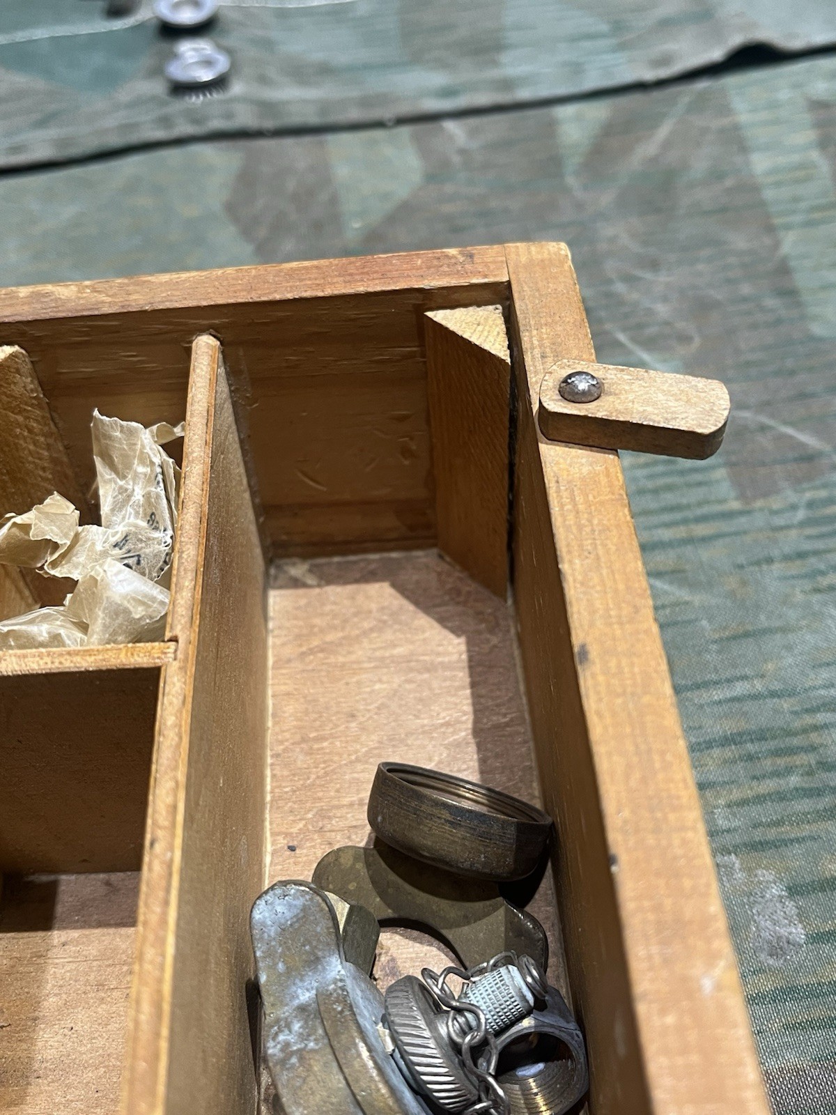 Original WW2 German Luftwaffe Warmhaltebrenner mit Zubehör Spare Parts Box - Image 15