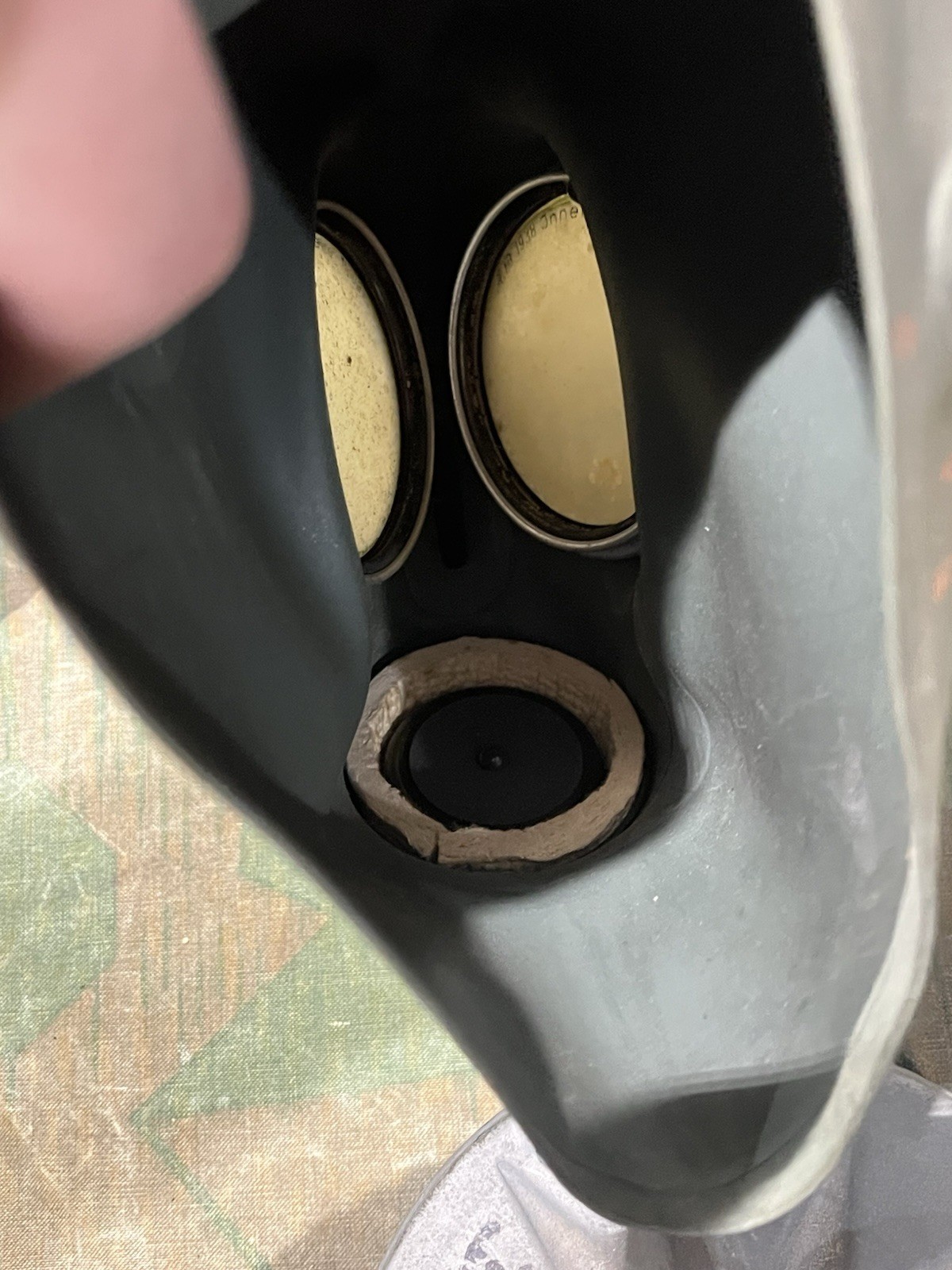Original WW2 German Luftschutz VM37 Civil Gas Mask and Filter Waffen Marked Very Good Cond. 1x Only - Image 14
