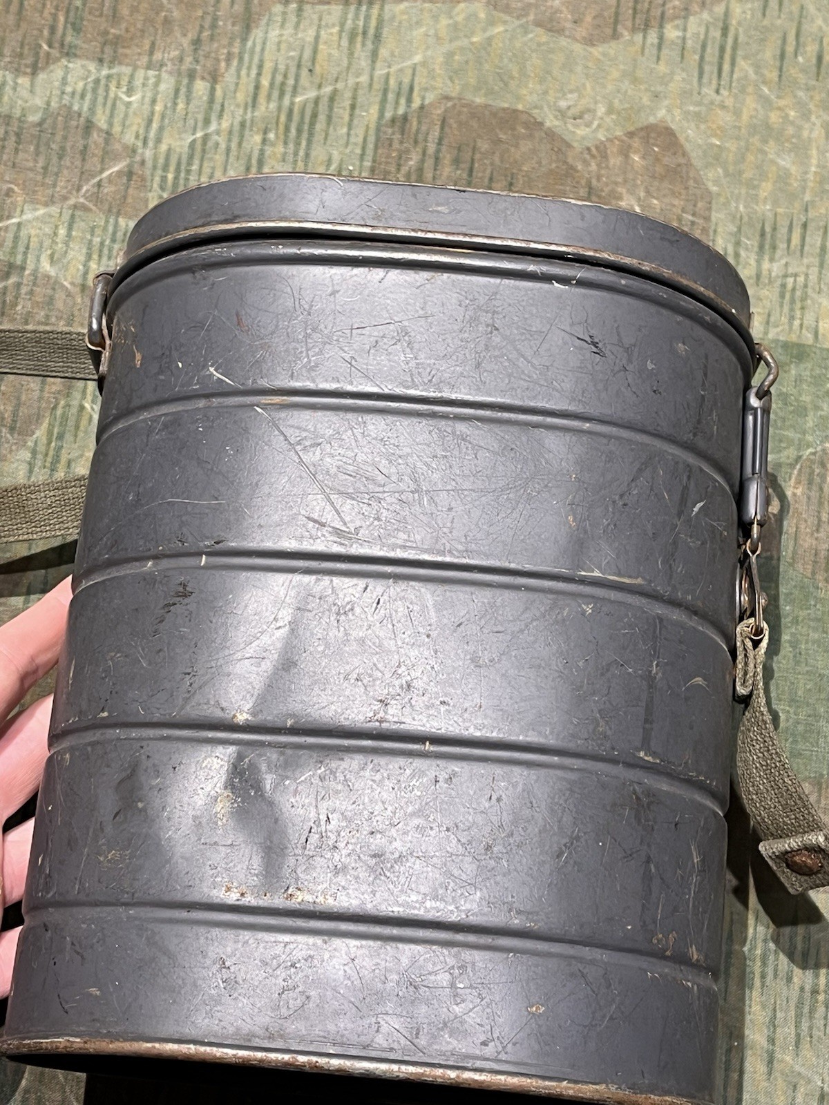 Original WW2 German Luftschutz Civil Gas Mask Canister Marked Auer - Image 10
