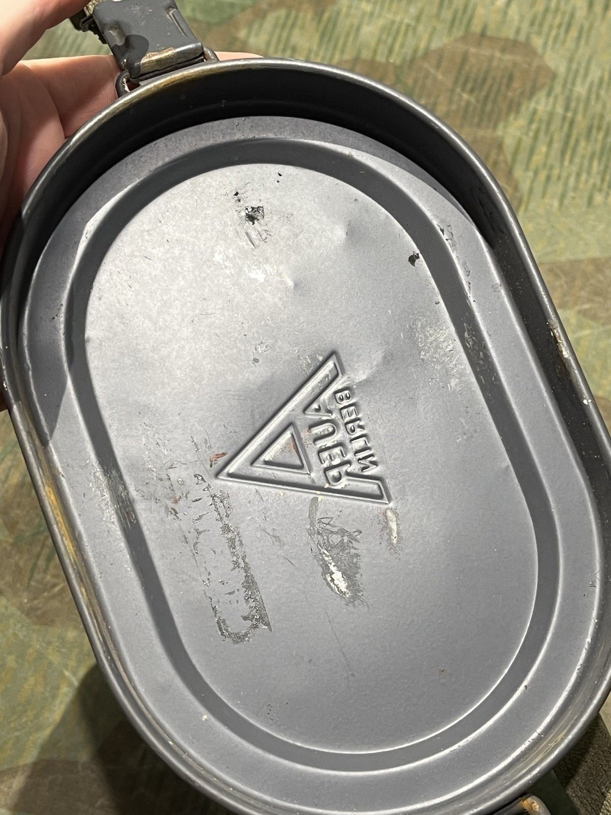 Original WW2 German Luftschutz Civil Gas Mask Canister Marked Auer - Image 11
