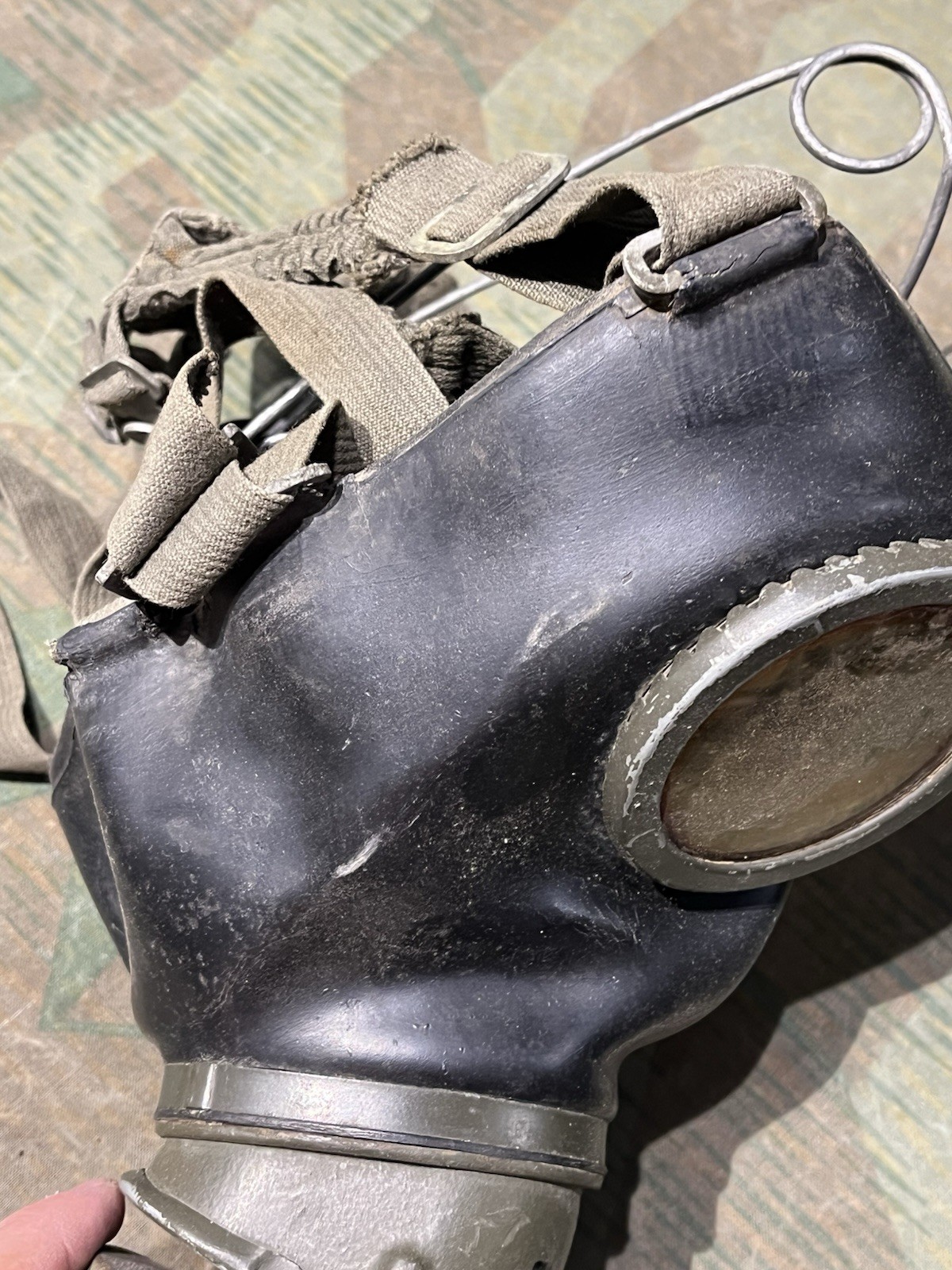 Original WW2 German GM38 Gas Mask, Filter, & Canister Marked AGO 1943 - Image 4