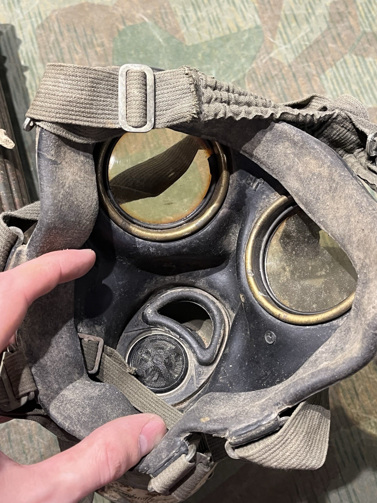 Original WW2 German GM38 Gas Mask, Filter, & Canister Marked AGO 1943 - Image 10