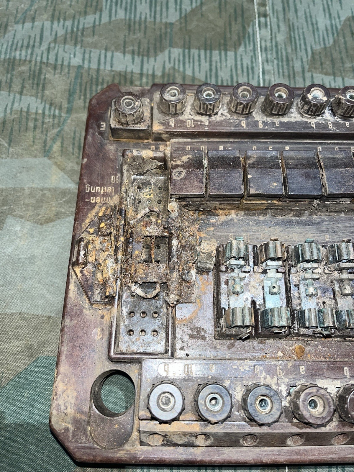 Original WW2 German Field Telephone / 10 Line Switchboard High Voltage Protection Board - Image 2