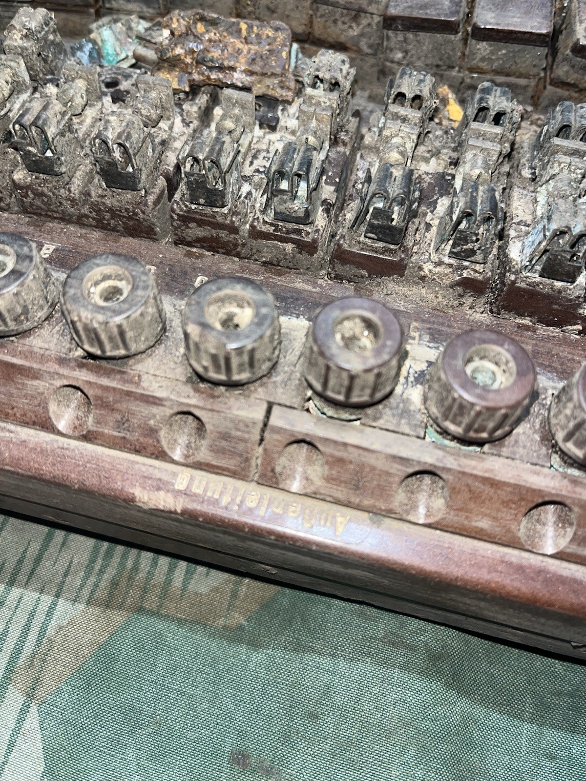 Original WW2 German Field Telephone / 10 Line Switchboard High Voltage Protection Board - Image 11