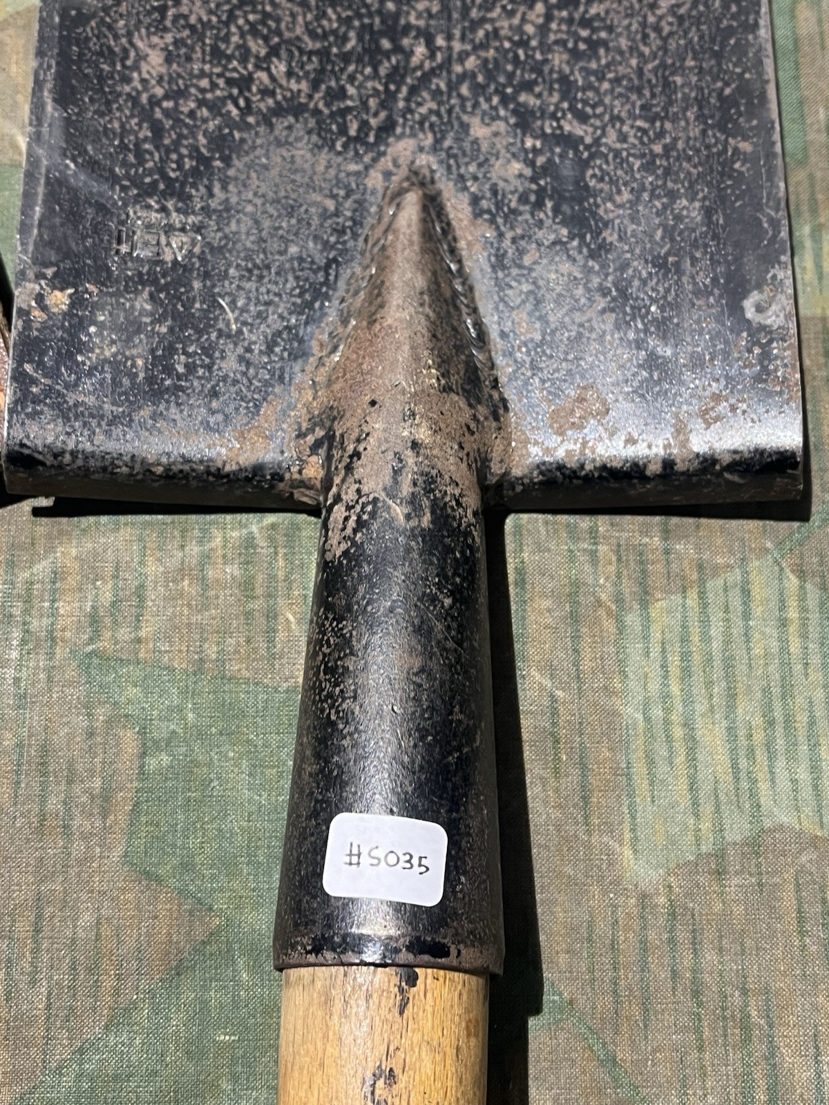 Post WW2 East German Uniform Shovel / Entrenching Tool w/ Leather Holder - Image 7