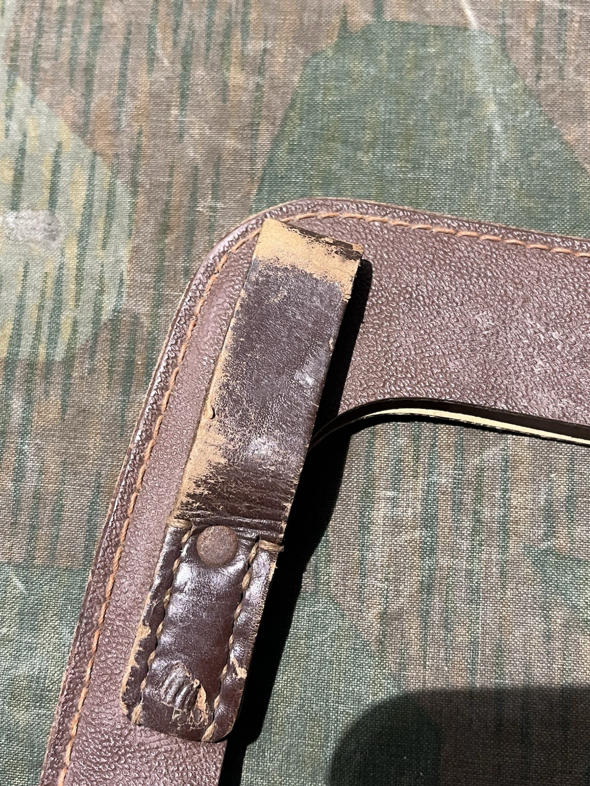 Post WW2 East German Uniform Shovel / Entrenching Tool w/ Leather Holder - Image 16