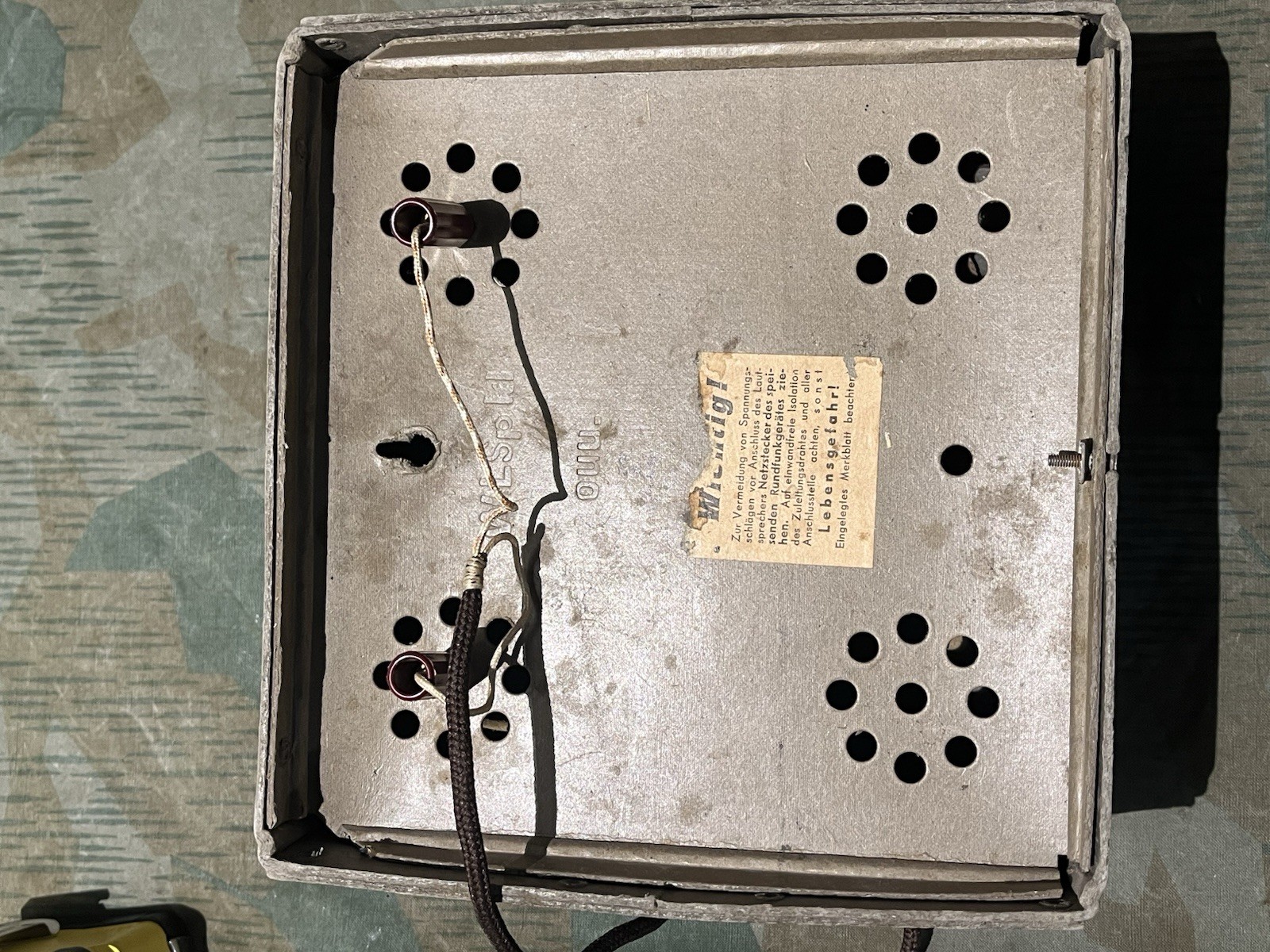 Original WW2 German 1940’s WL SpK 1 Torn EB Radio Loudspeaker Waffen Eagle Marked - Image 10