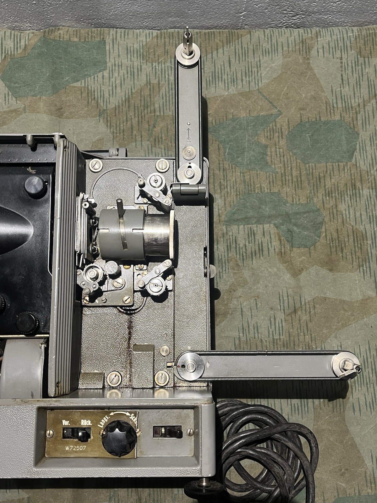 Original WW2 German FL Luftwaffe Marked Zeiss Ikon 16mm Film Projector - Image 7