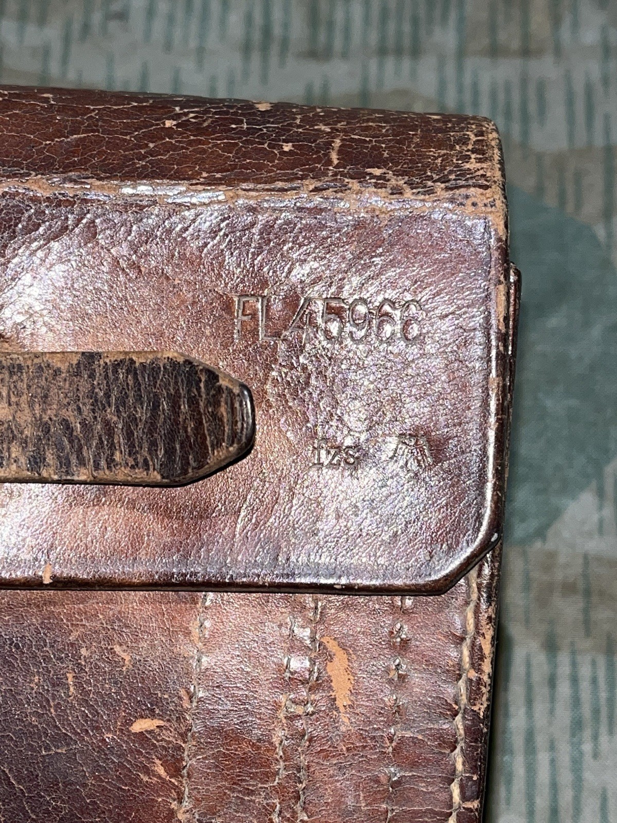 Original WW2 German Luftwaffe Mg13 Mg15 Gunners Tool Pouch Weimar Marked FL45966 - Image 2
