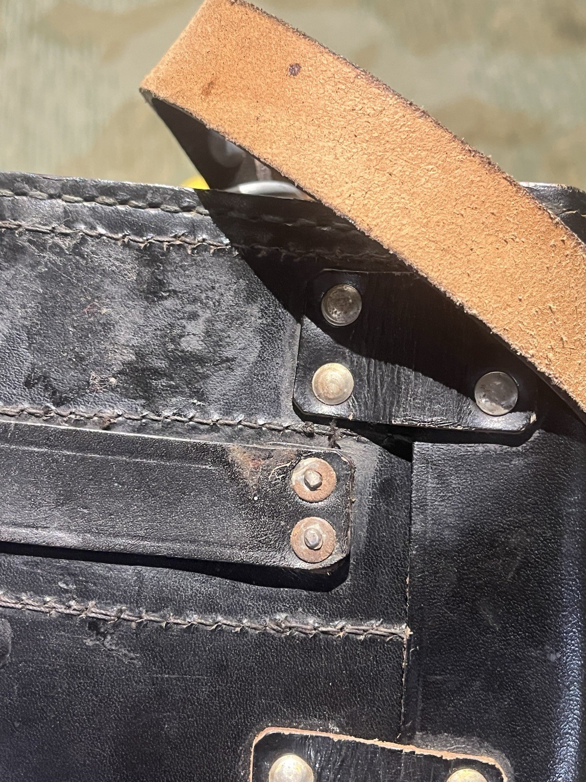 Post WW2 German Signal Leather Flare Pouch 26.5mm w/ Shoulder Straps - Image 16