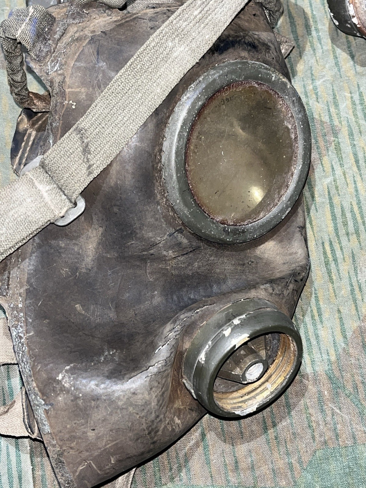 Original WW2 German Luftwaffe Bomber Pilot Oxygen Mask Marked BYD 1942 Draeger - Image 7