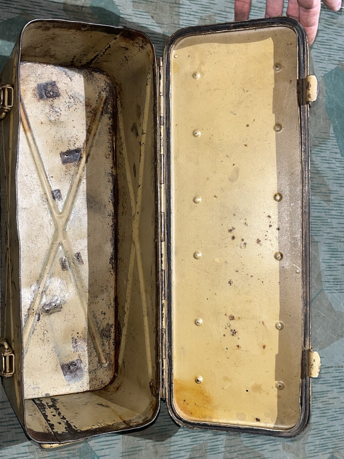 Original WW2 German Kart L.F.H. 18 Howitzer Munitions Container Ordnance Tan Painted Dunkelgelb - Image 15